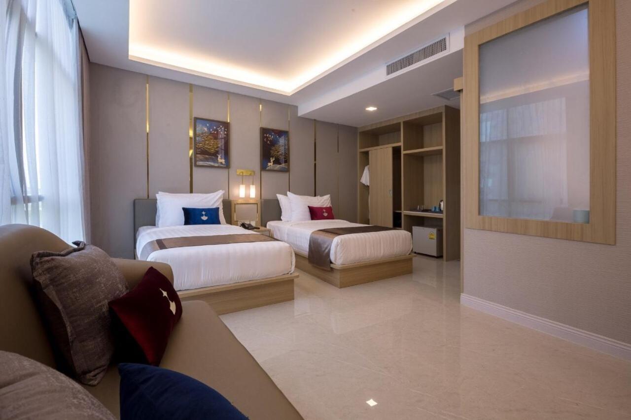 Hotel Elegant Airport