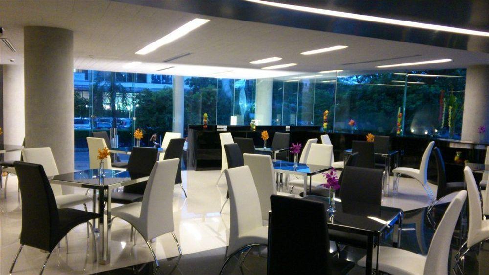 Nine Forty One Hotel
