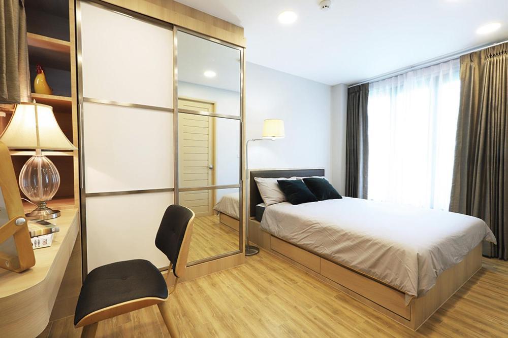 Glory Sukhumvit -asoke- Prompong- Bts- Mrt Aparthotel *