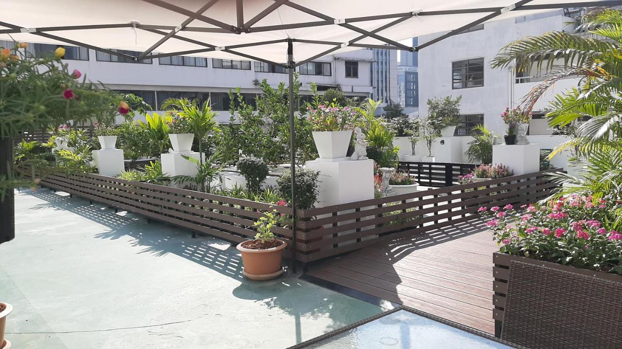 Plaza Nana