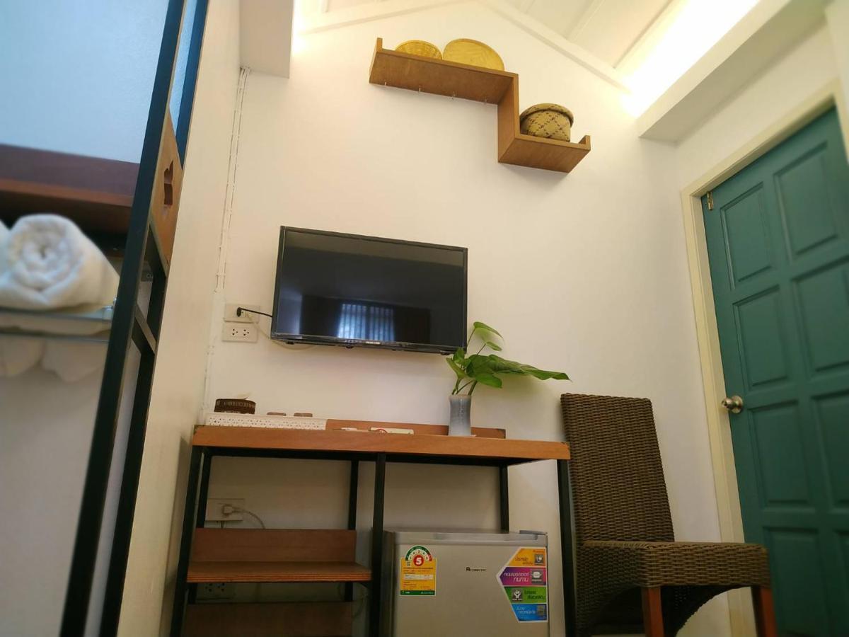 The Little 47 Guest house *