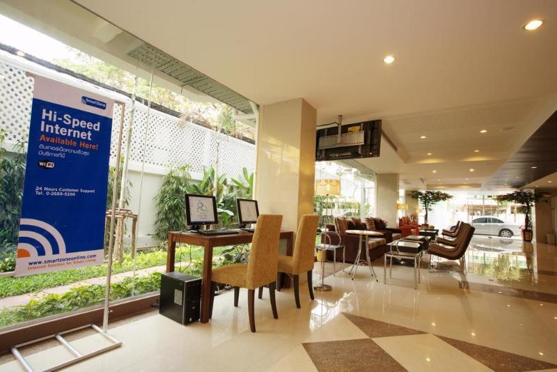 Three Seasons Bangkok Hotel Bangkok