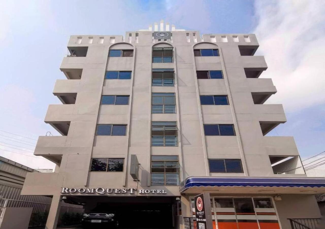 Roomquest Ratchada 3*