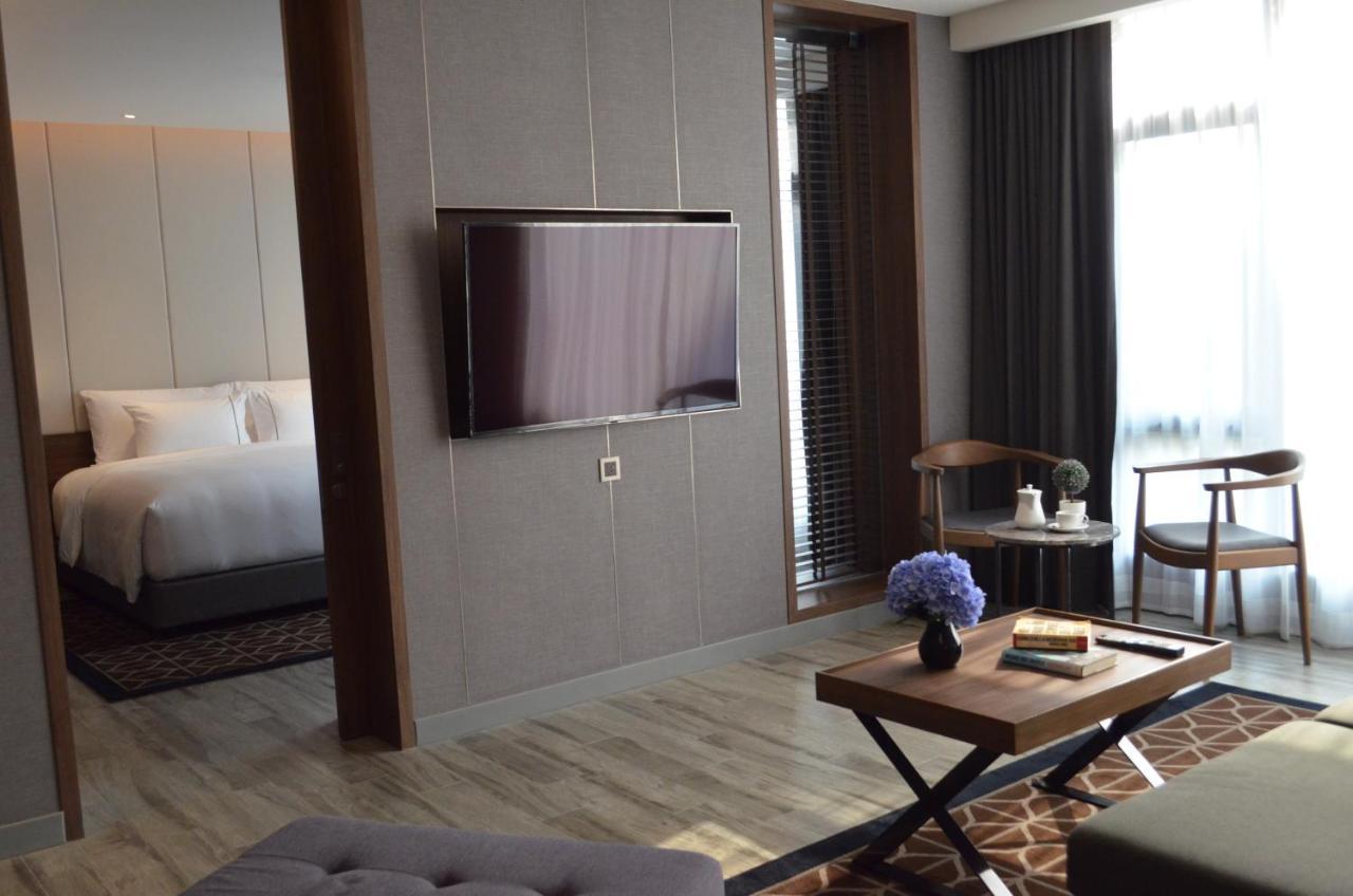 Ayathorn Hotel 4*