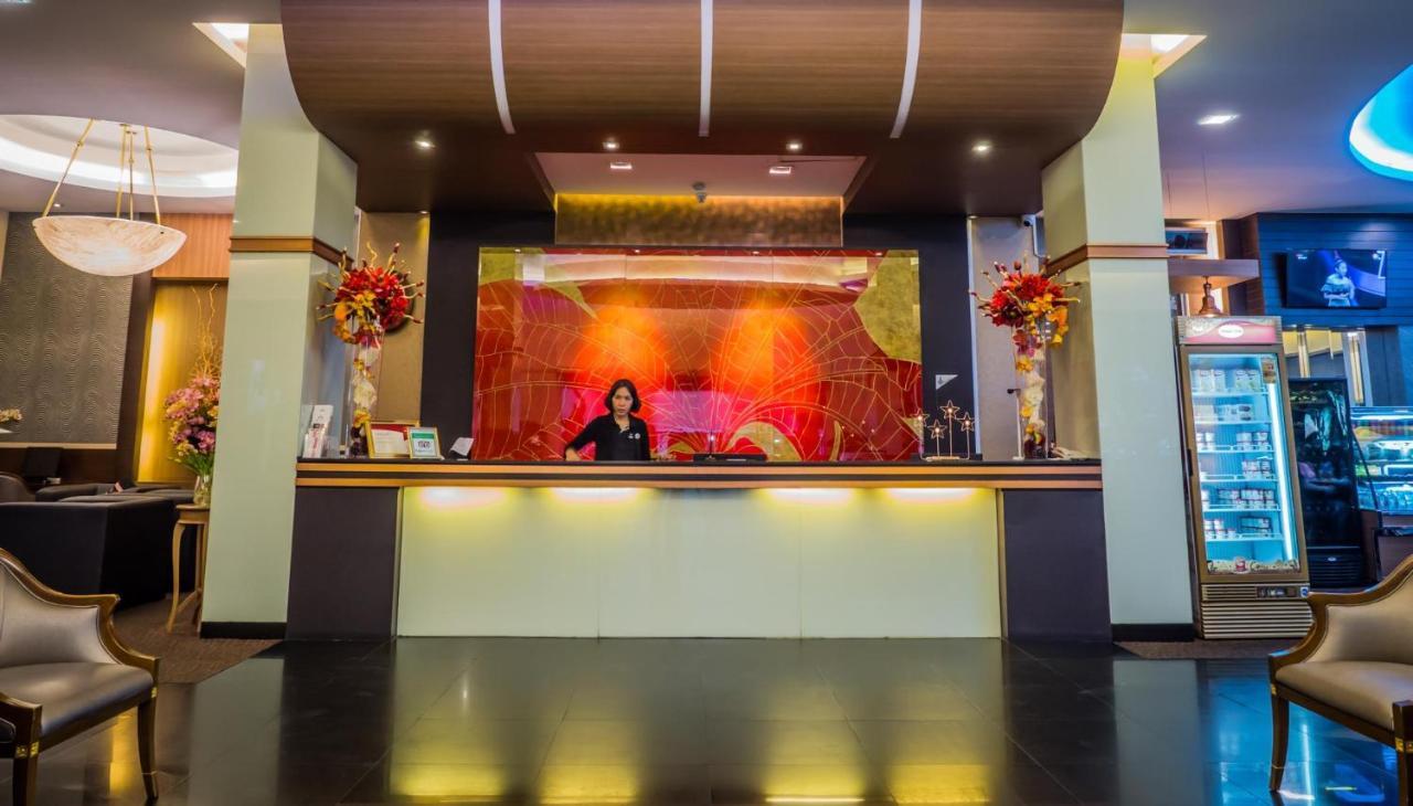Atrium Boutique Hotel 3*
