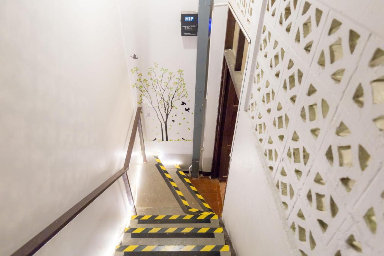 Lemon Siam Petchaburi Road Hostel