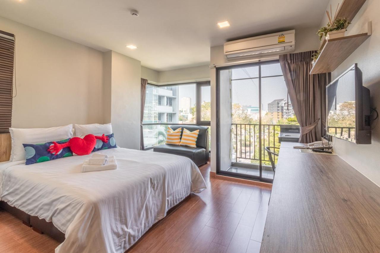 Casa Luxe And Resident