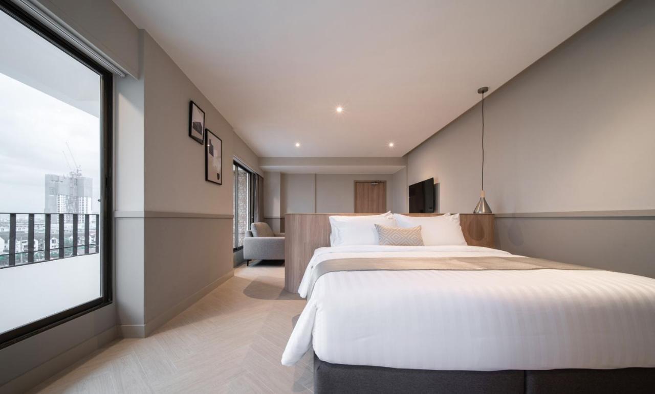 Glow Sukhumvit 71 Hotel 4*