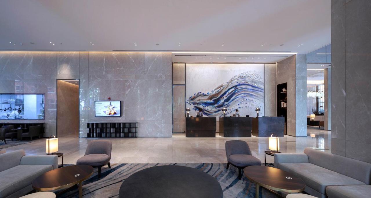 Carlton Sukhumvit Hotel 5*