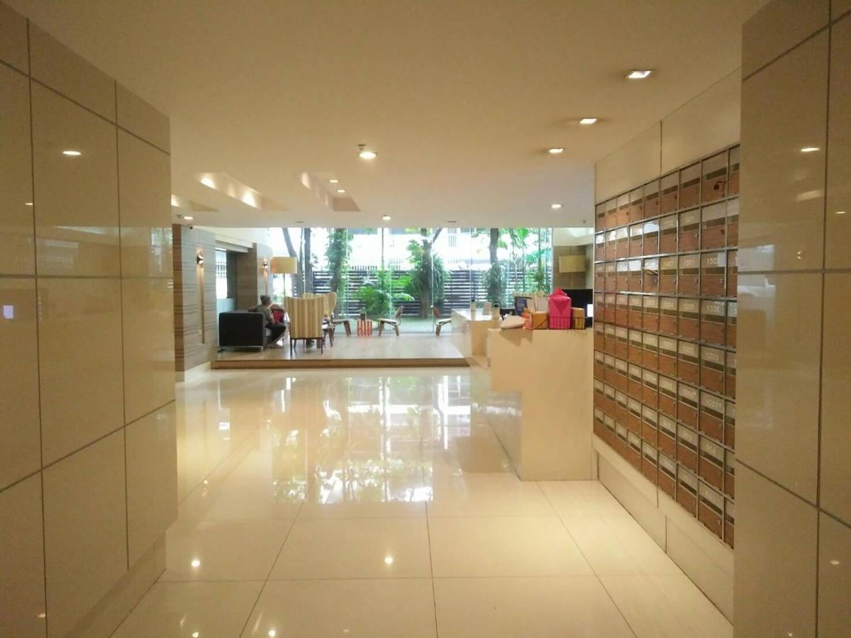 Nantiruj Tower: Serviced In Sukhumvit Soi 8 Apartment