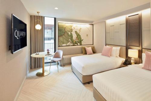 The Quarter Ploenchit By Uhg 4*