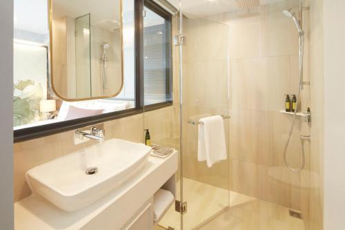 The Quarter Ploenchit By Uhg Hotel Bangkok