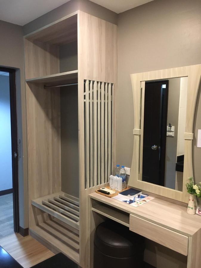 Hotel Ywca 3*