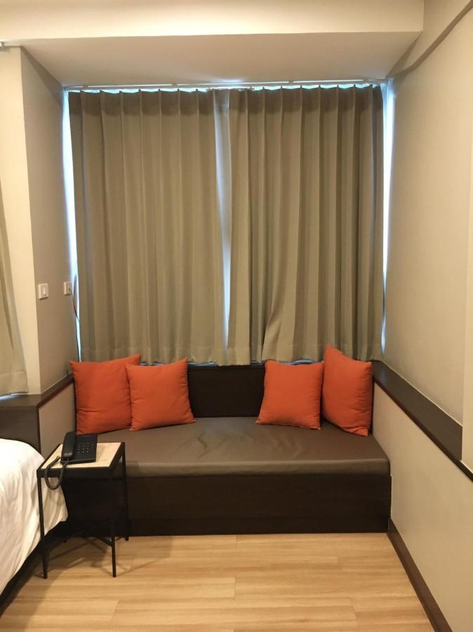 Hotel Ywca
