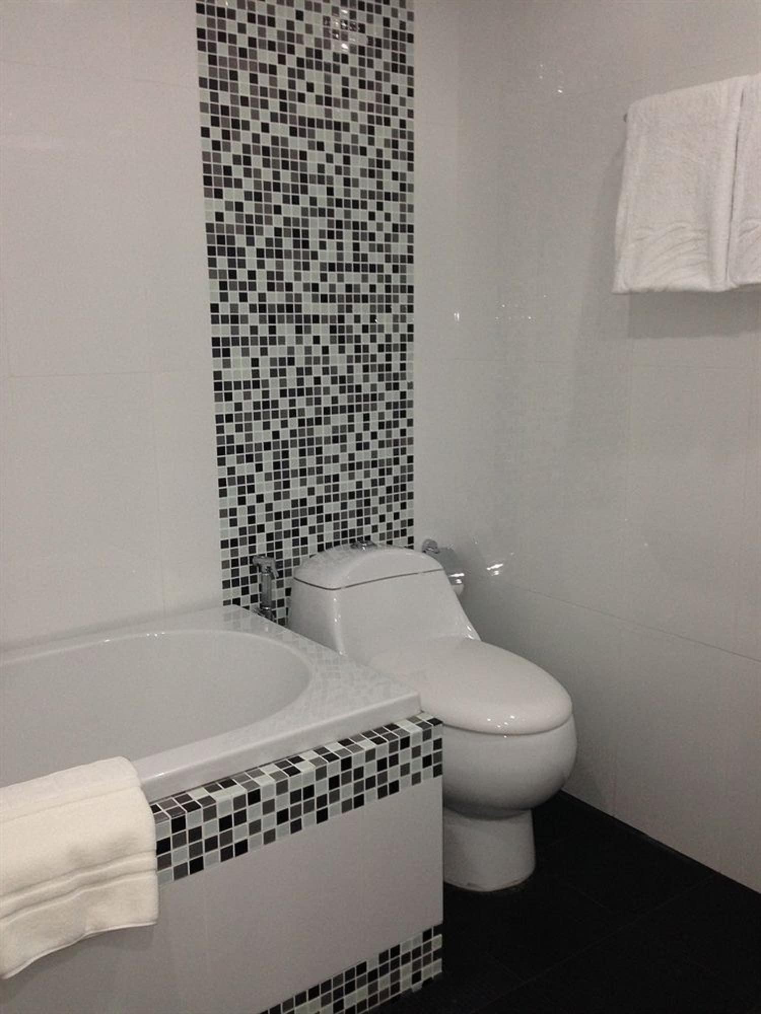 Icheck Residences Sathorn 4*