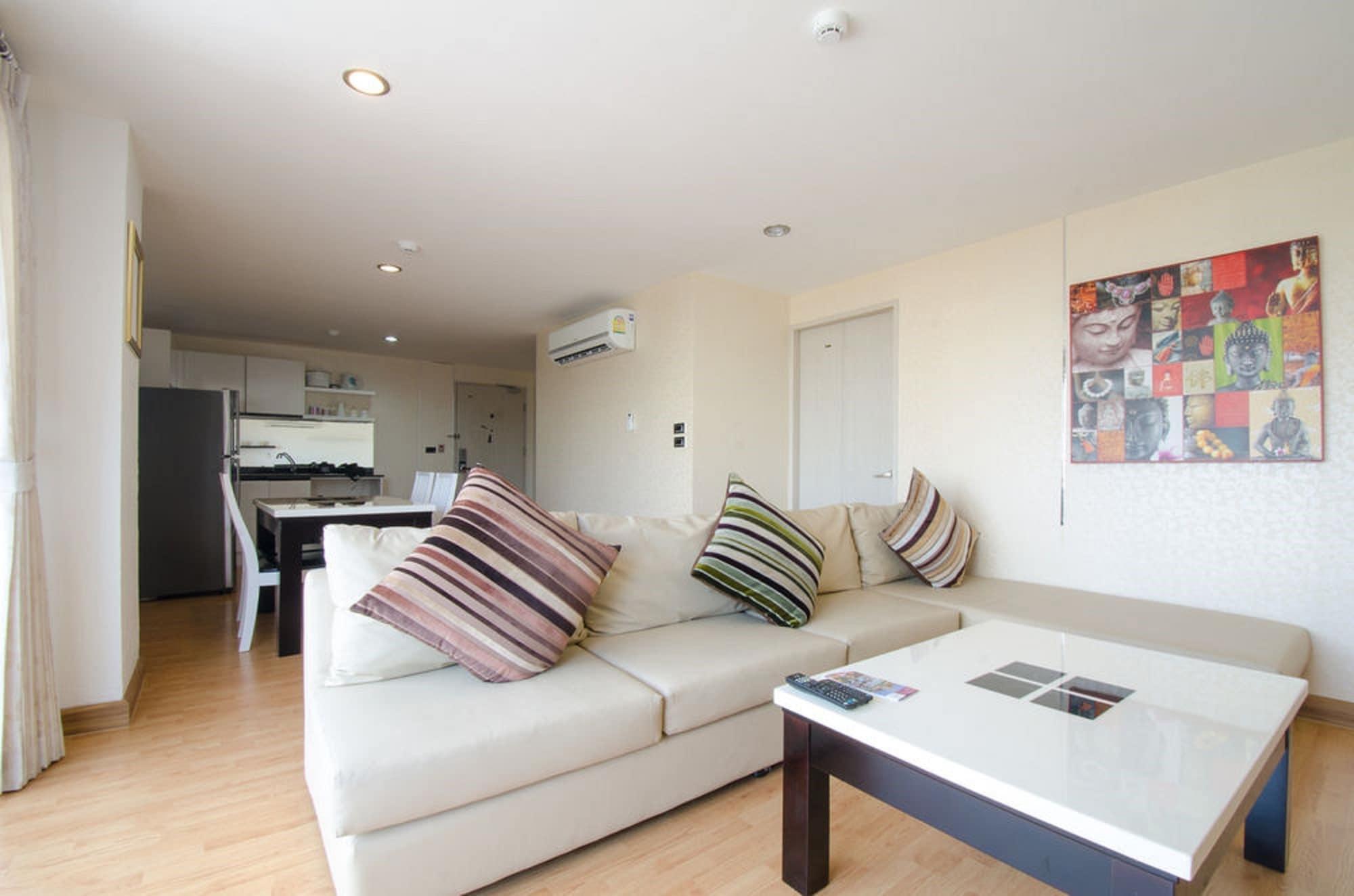 Icheck Residences Sathorn Hotel Bangkok