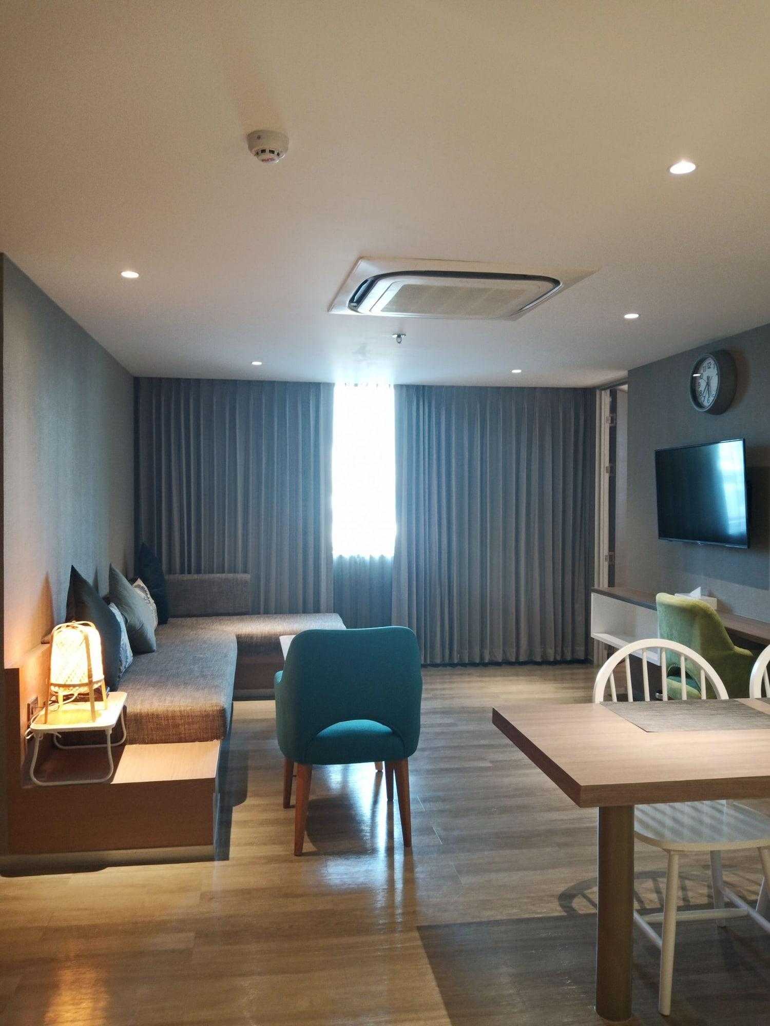 Hotel Bizotel Premier & Bangkok