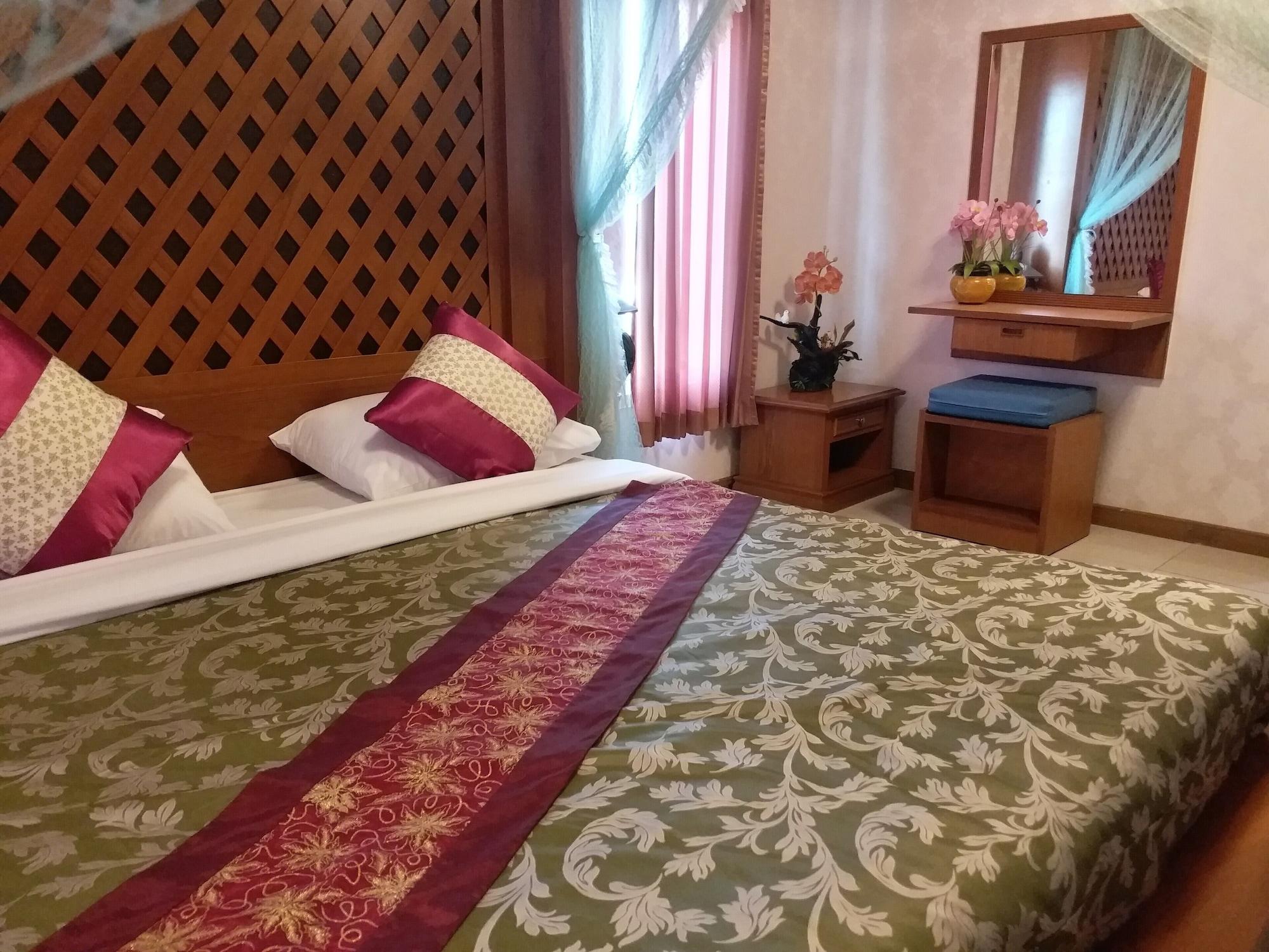Hotel Convenient Resort, Suvarnabhumi Airport 3*