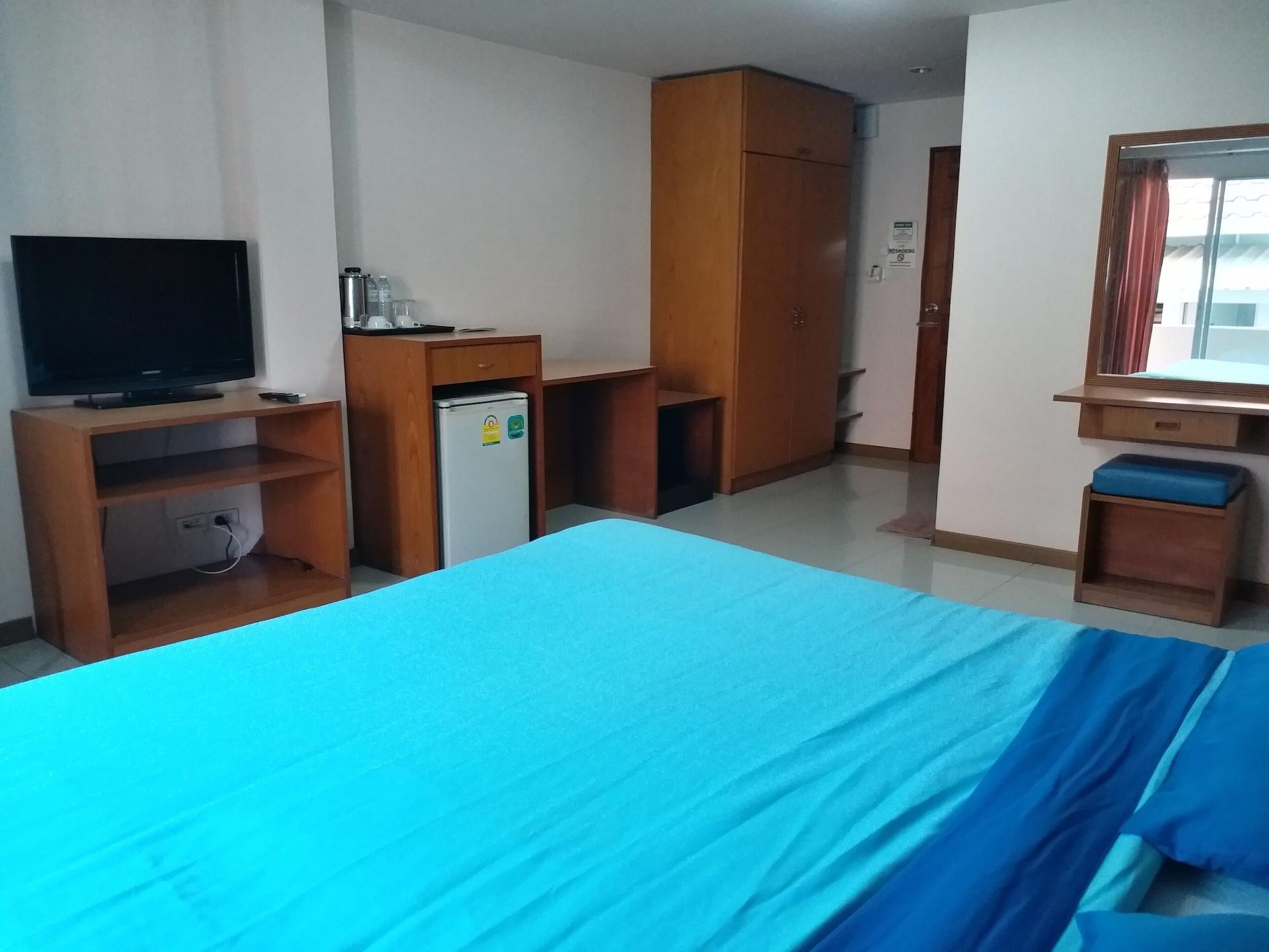 Convenient Resort, Suvarnabhumi Airport Hotel Bangkok