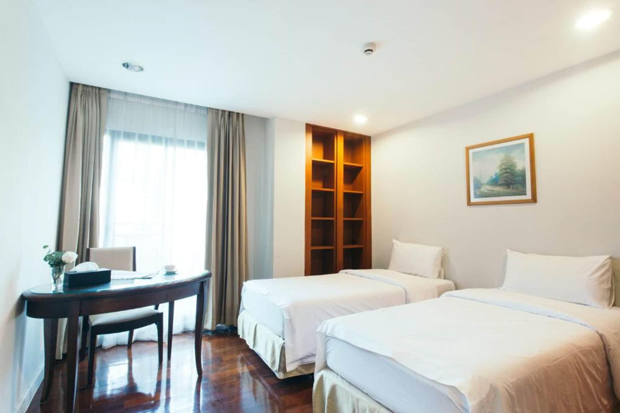 Thomson Hotel