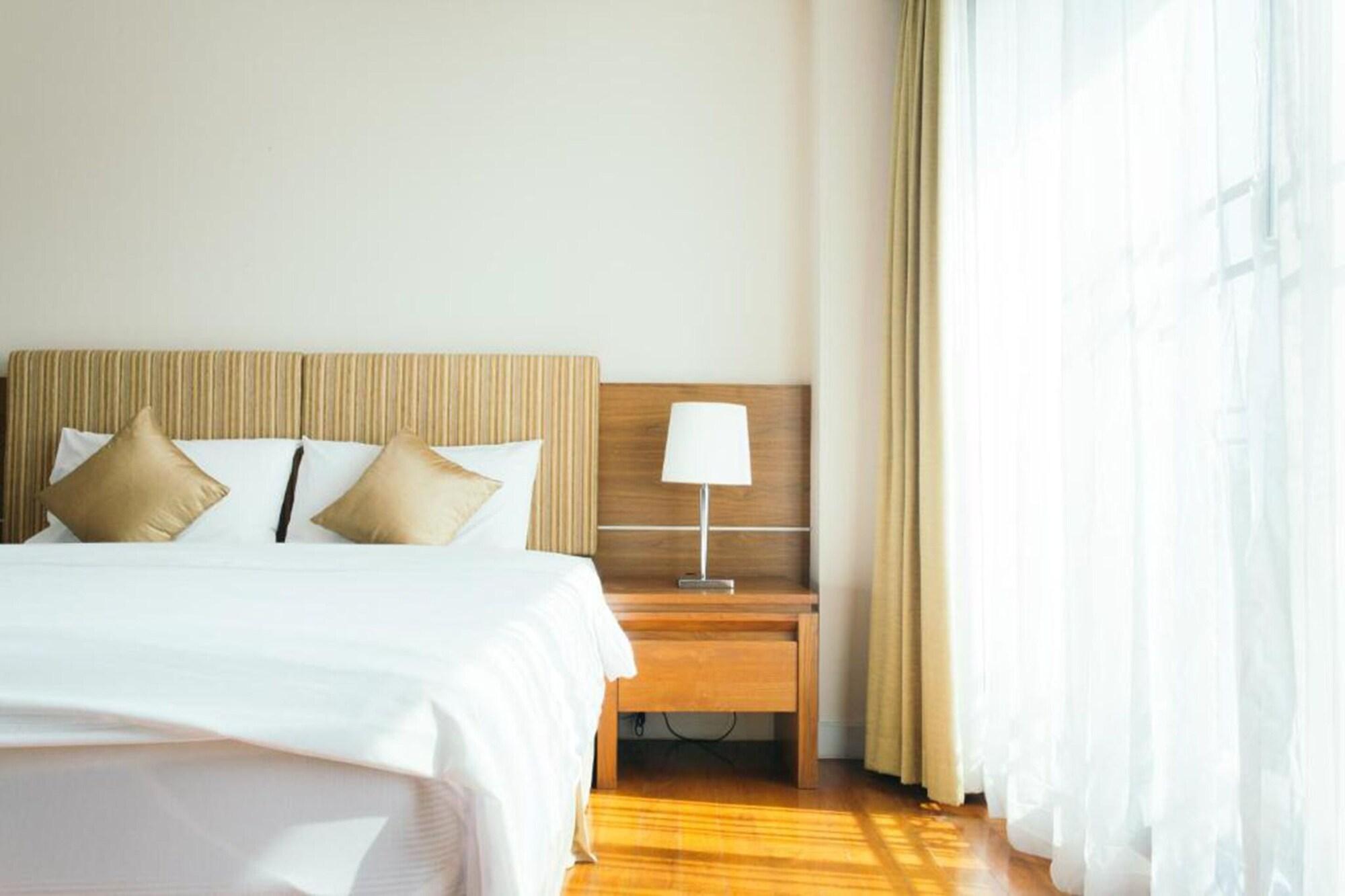Thomson 3* Bangkok