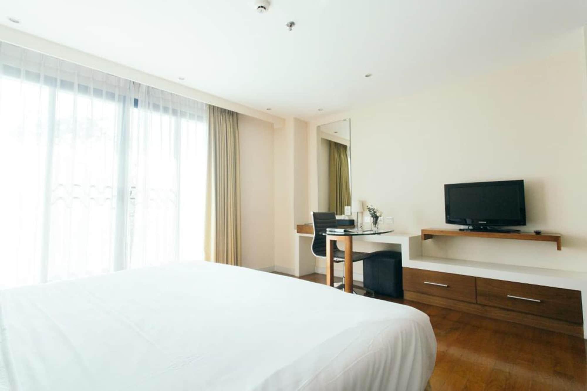 Thomson Hotel 3*