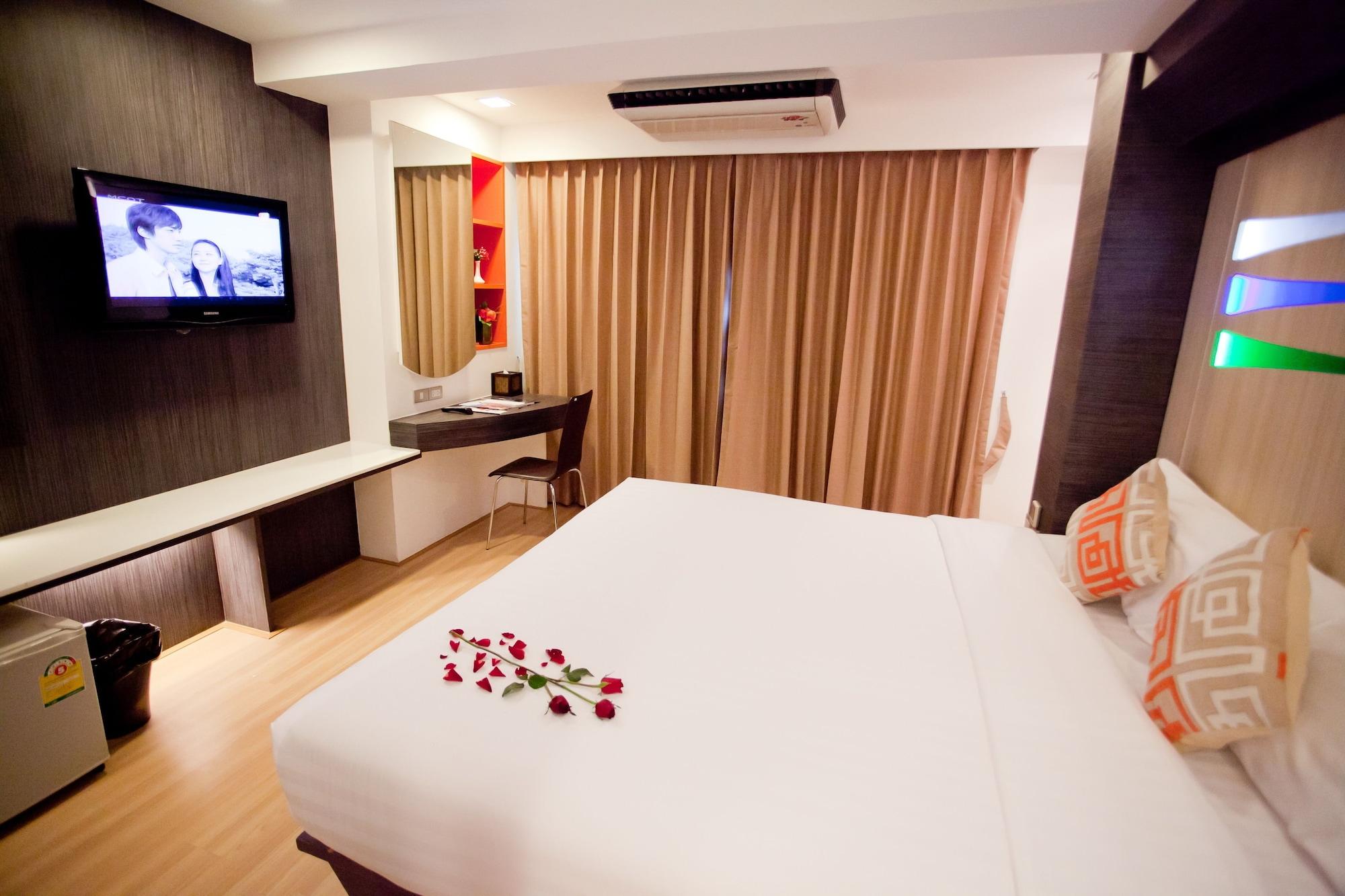 Hotel Sukhumvit 11 3*