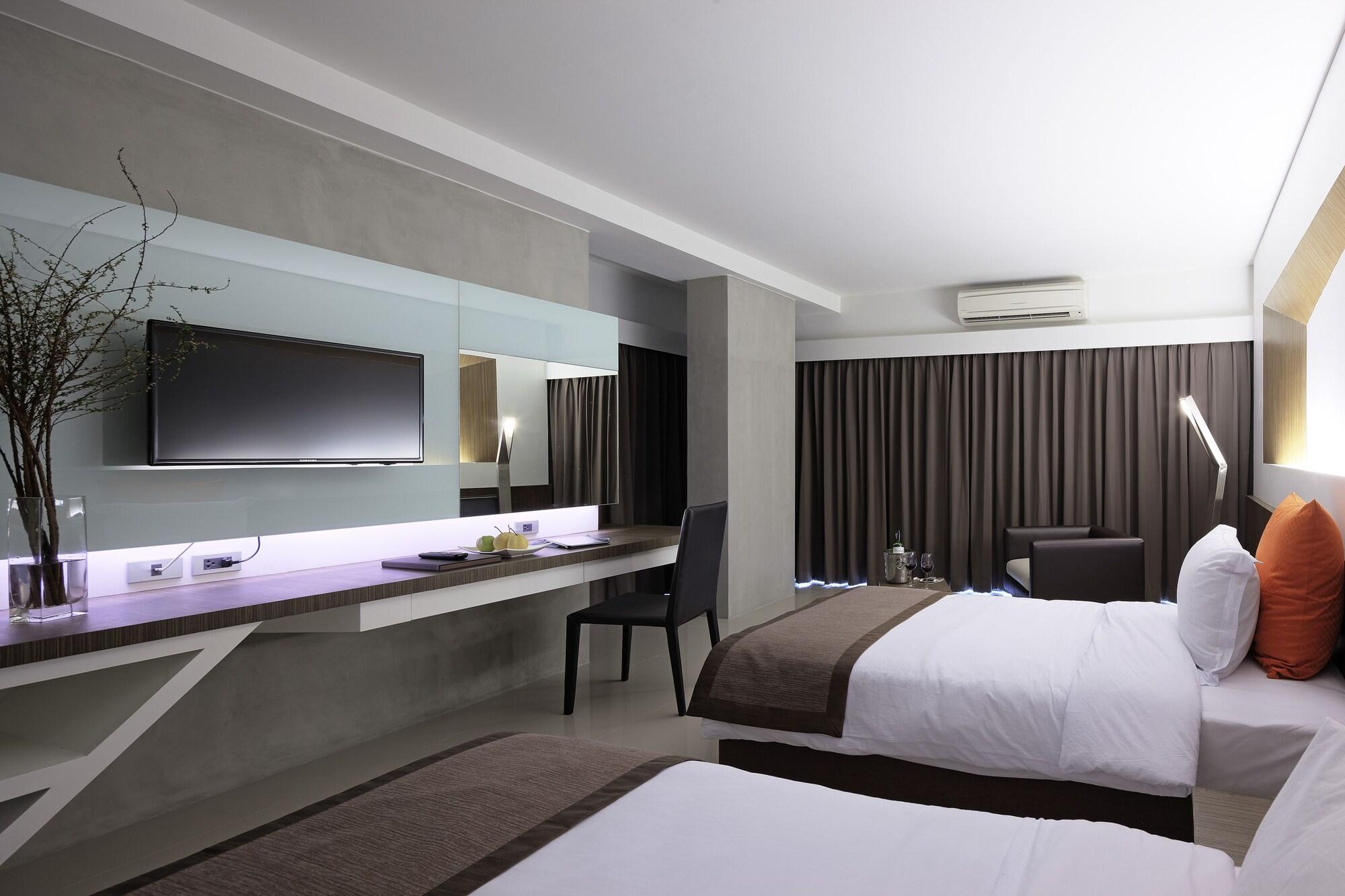 Nine Forty One Hotel 4*