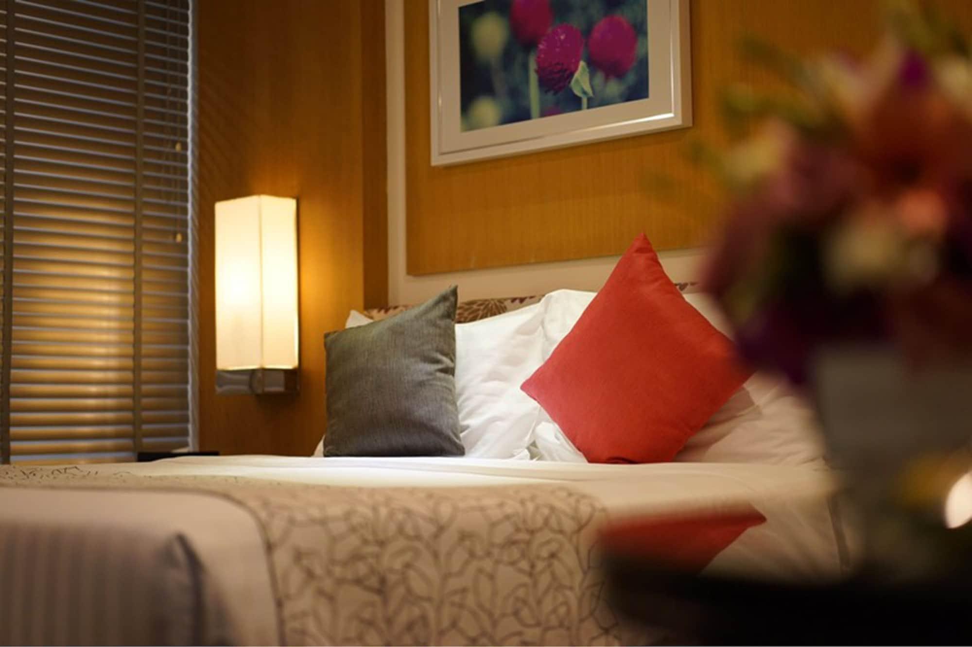 Hotel Amaranth Suvarnabhumi 5*