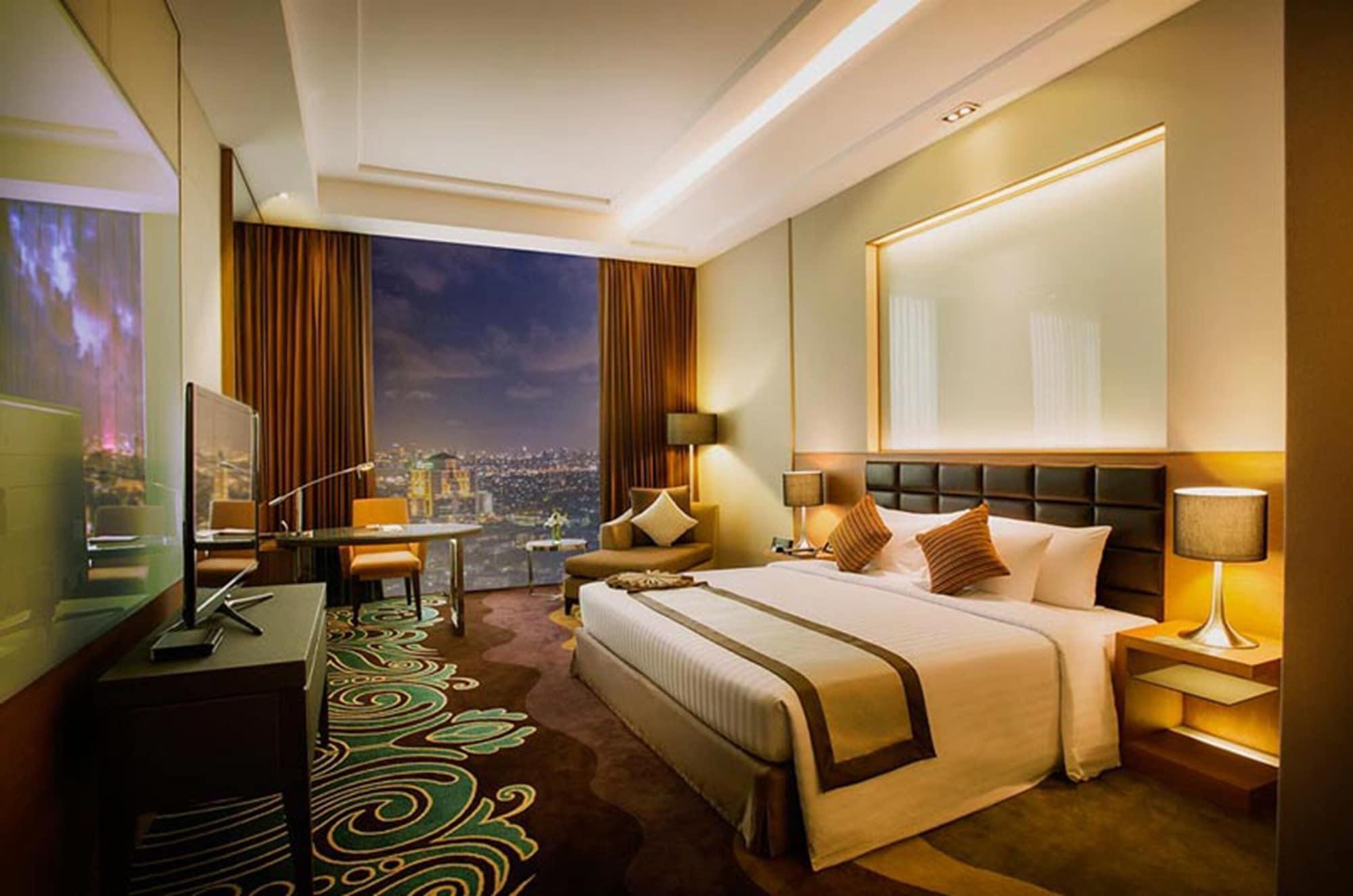 The Grand Fourwings Convention 5*
