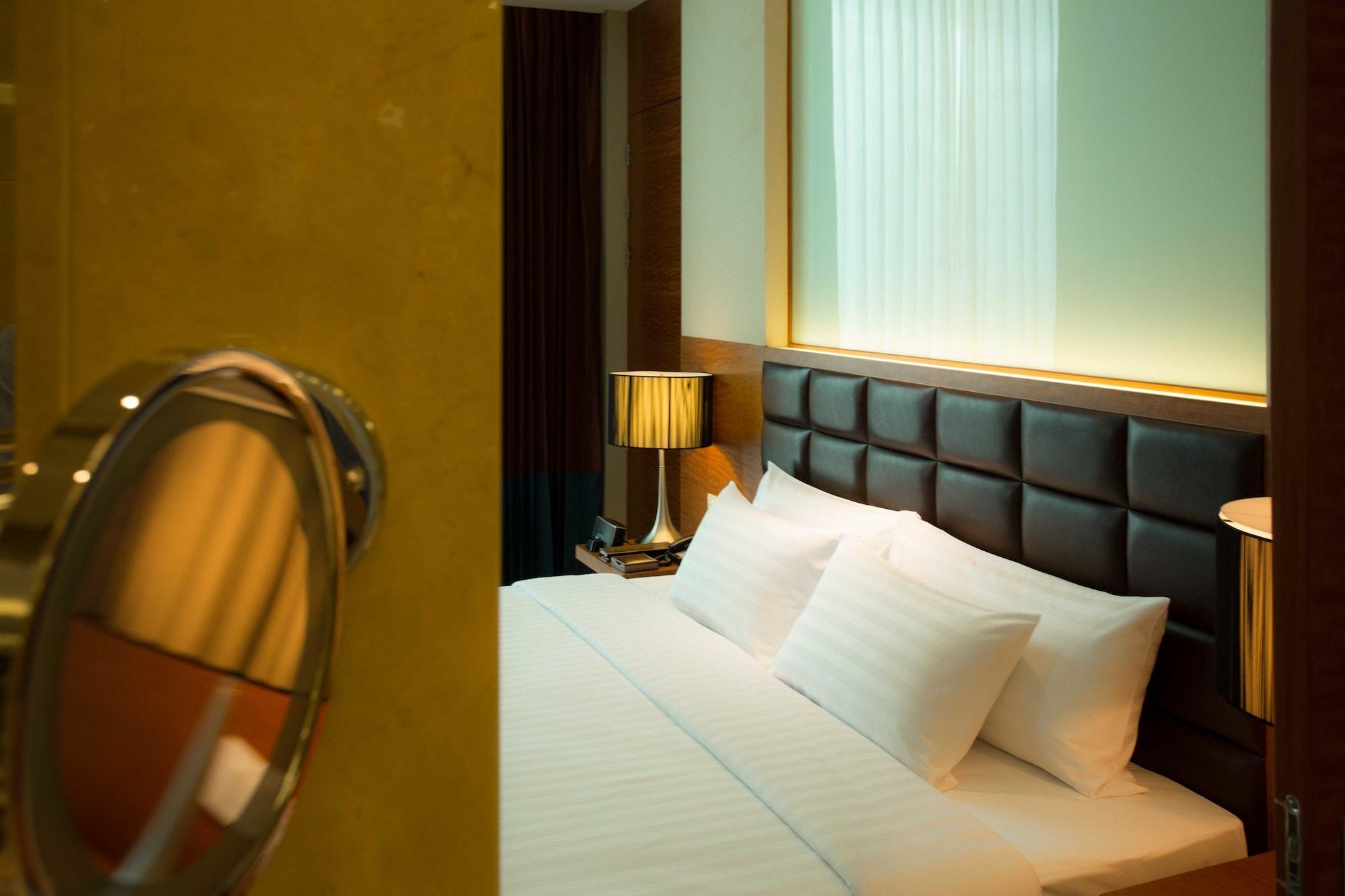 Hotel The Grand Fourwings Convention Bangkok
