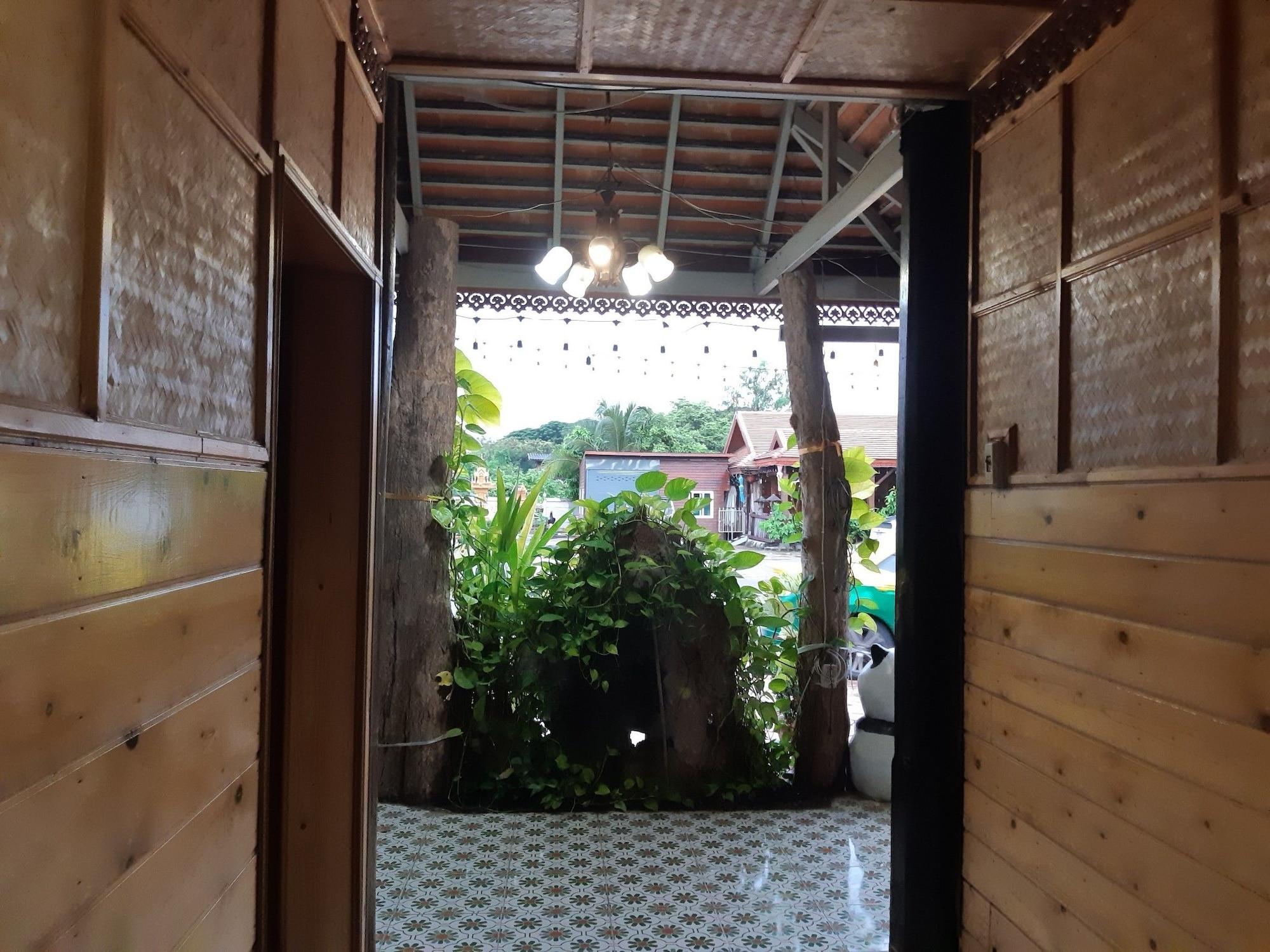 Montri Donmuang Bangkok