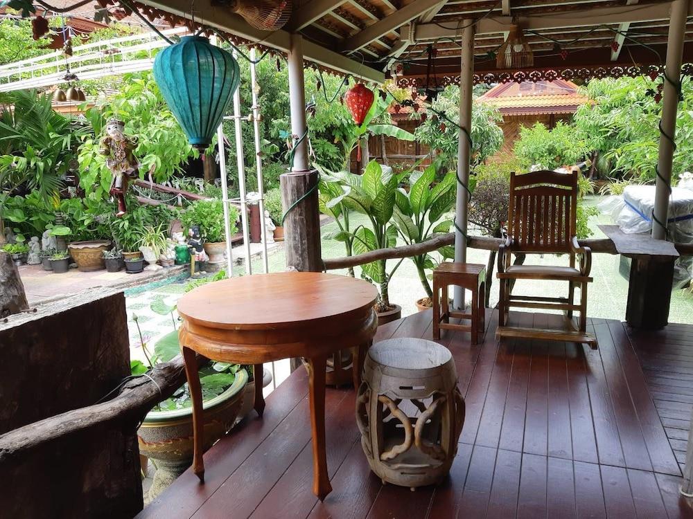 Resort Montri Donmuang 2*