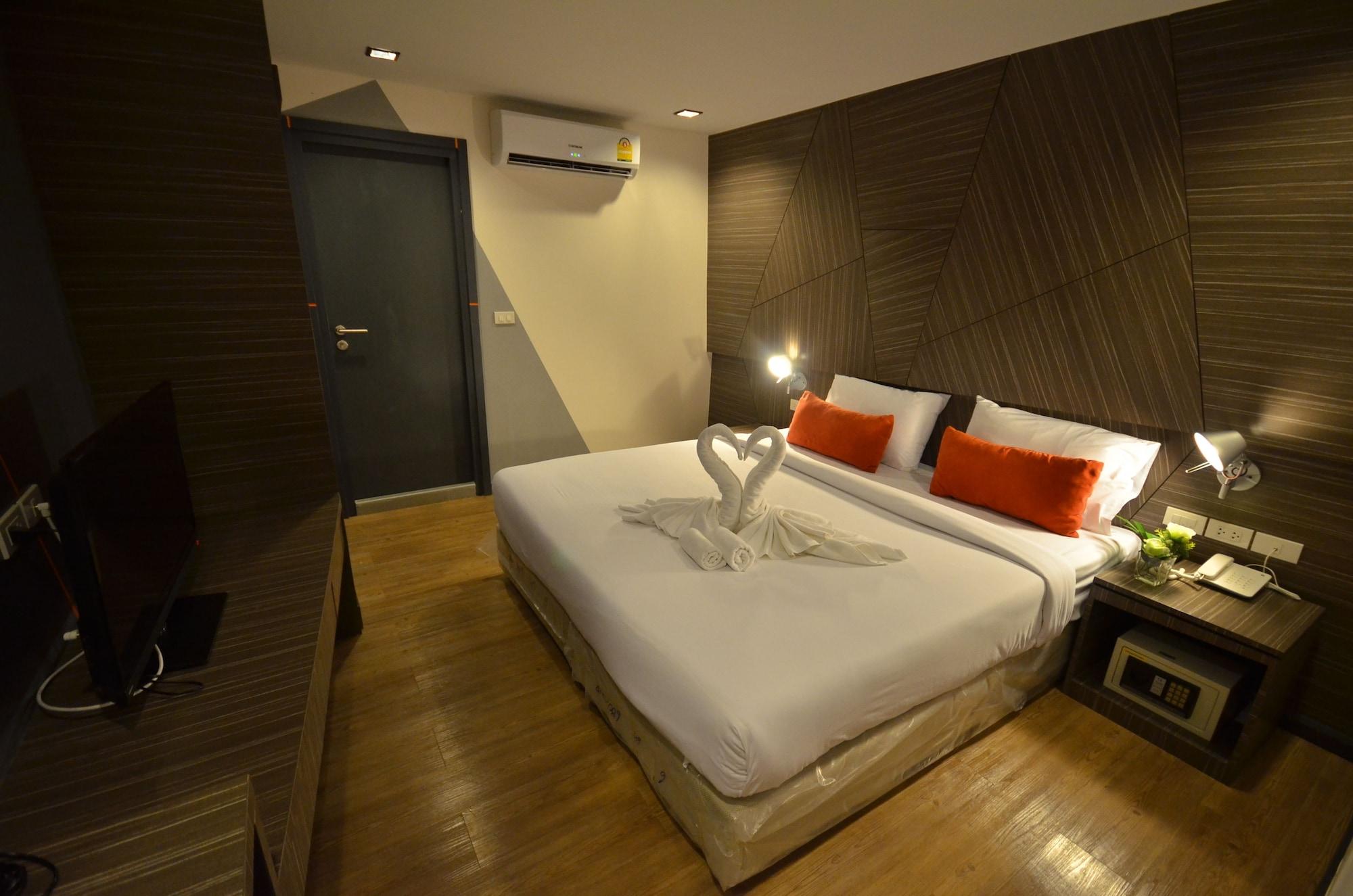 H2 Hostel *