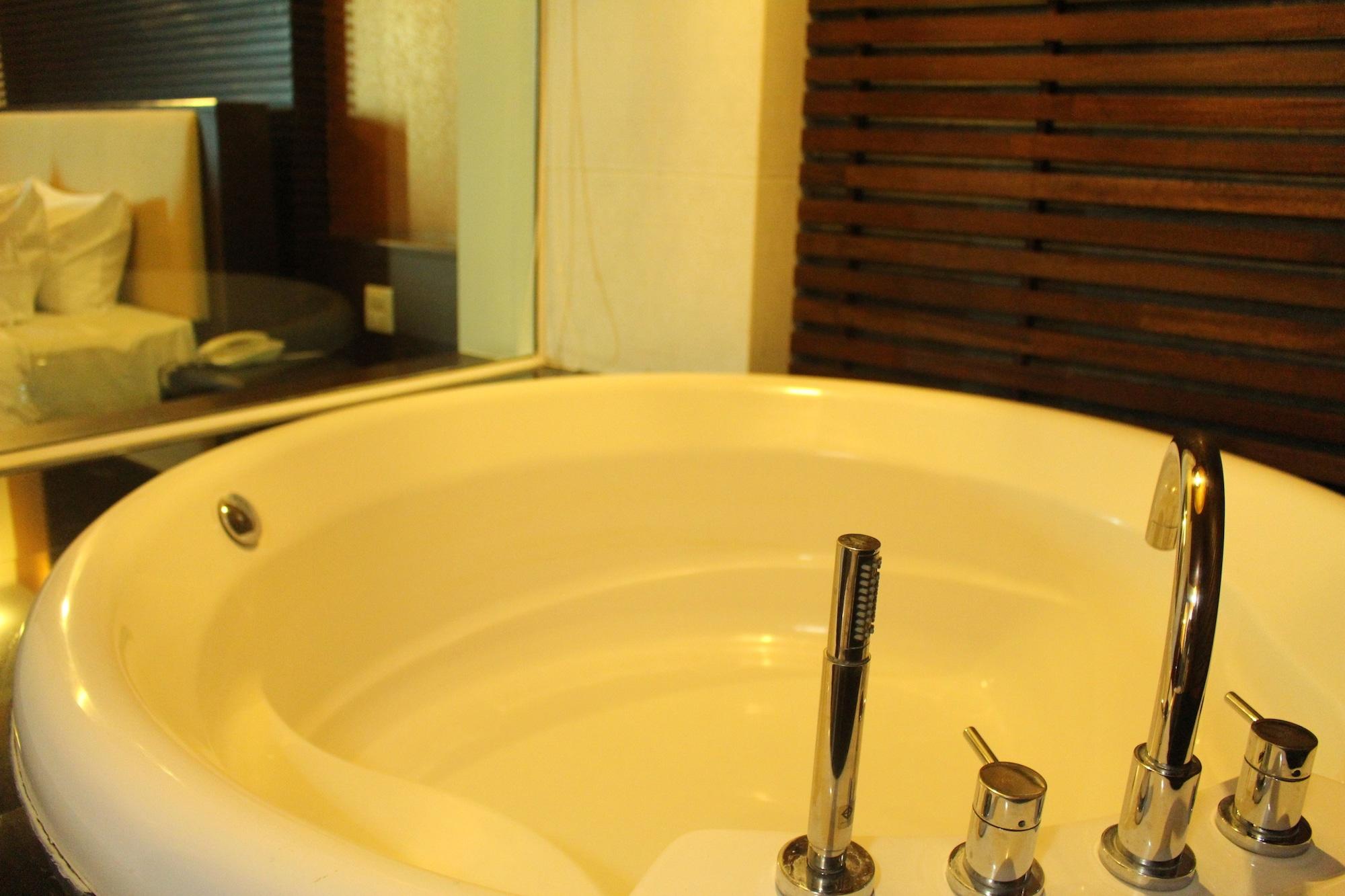 Hotel Suvarnabhumi