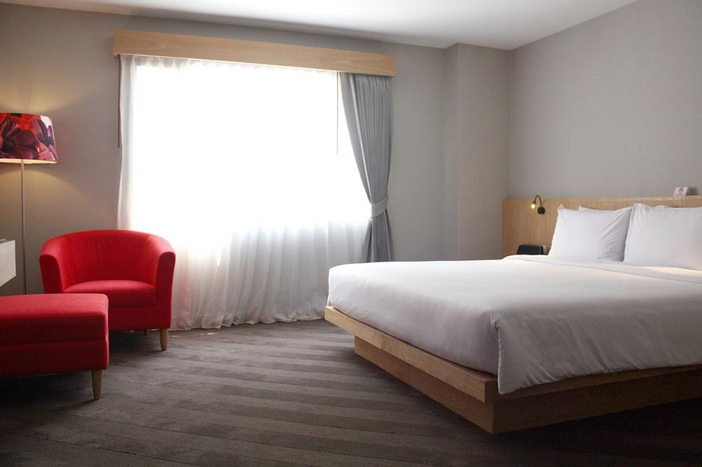 Vista Express Hotel