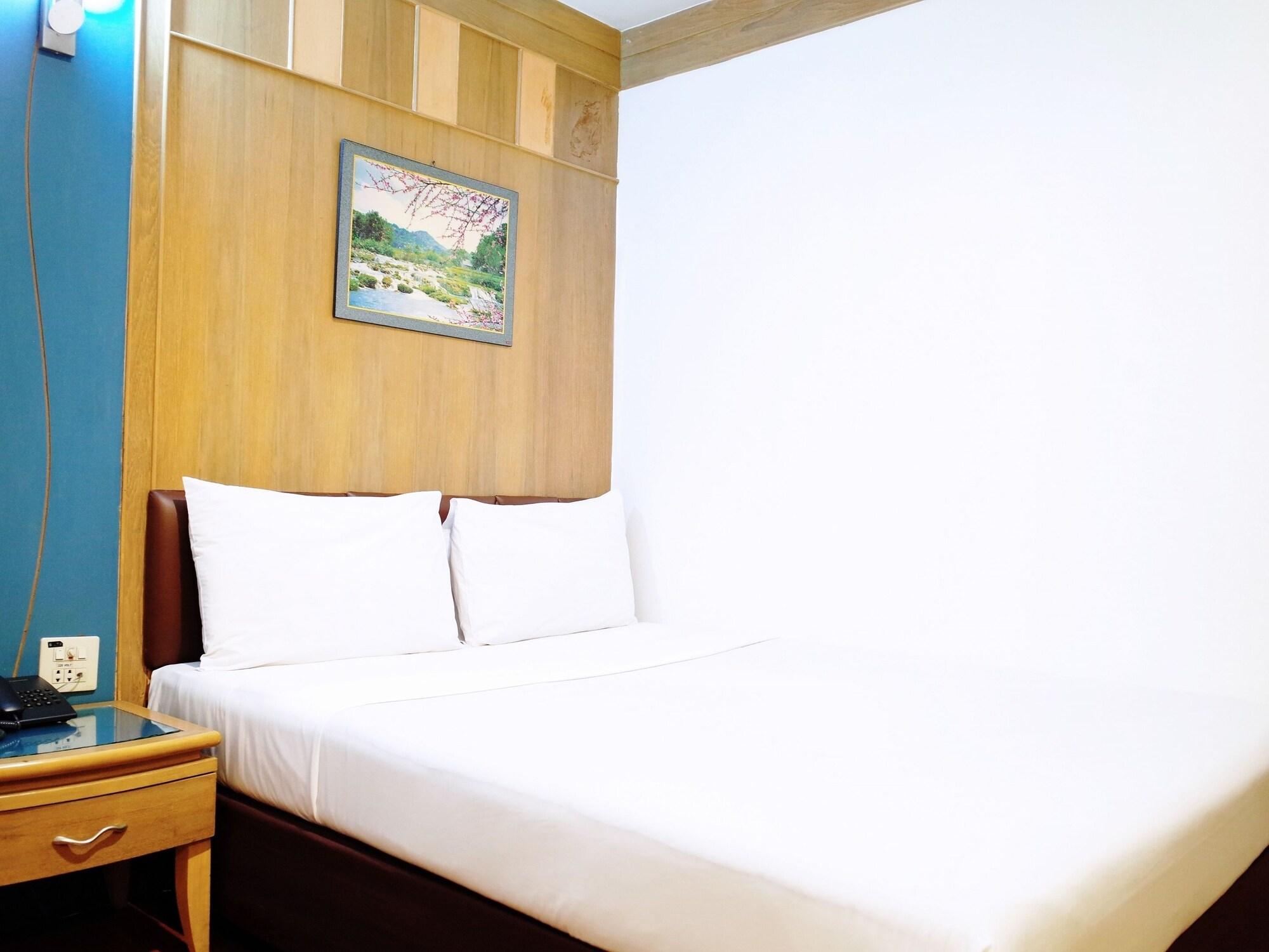 Hotel The Bavana Surawong 3*