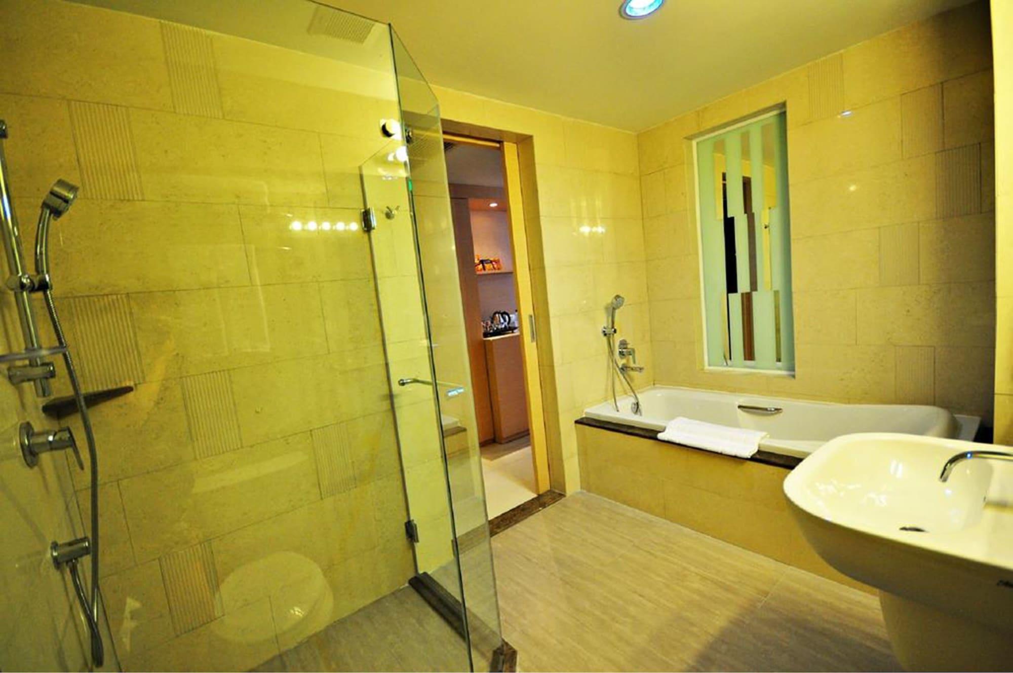Parinda Hotel