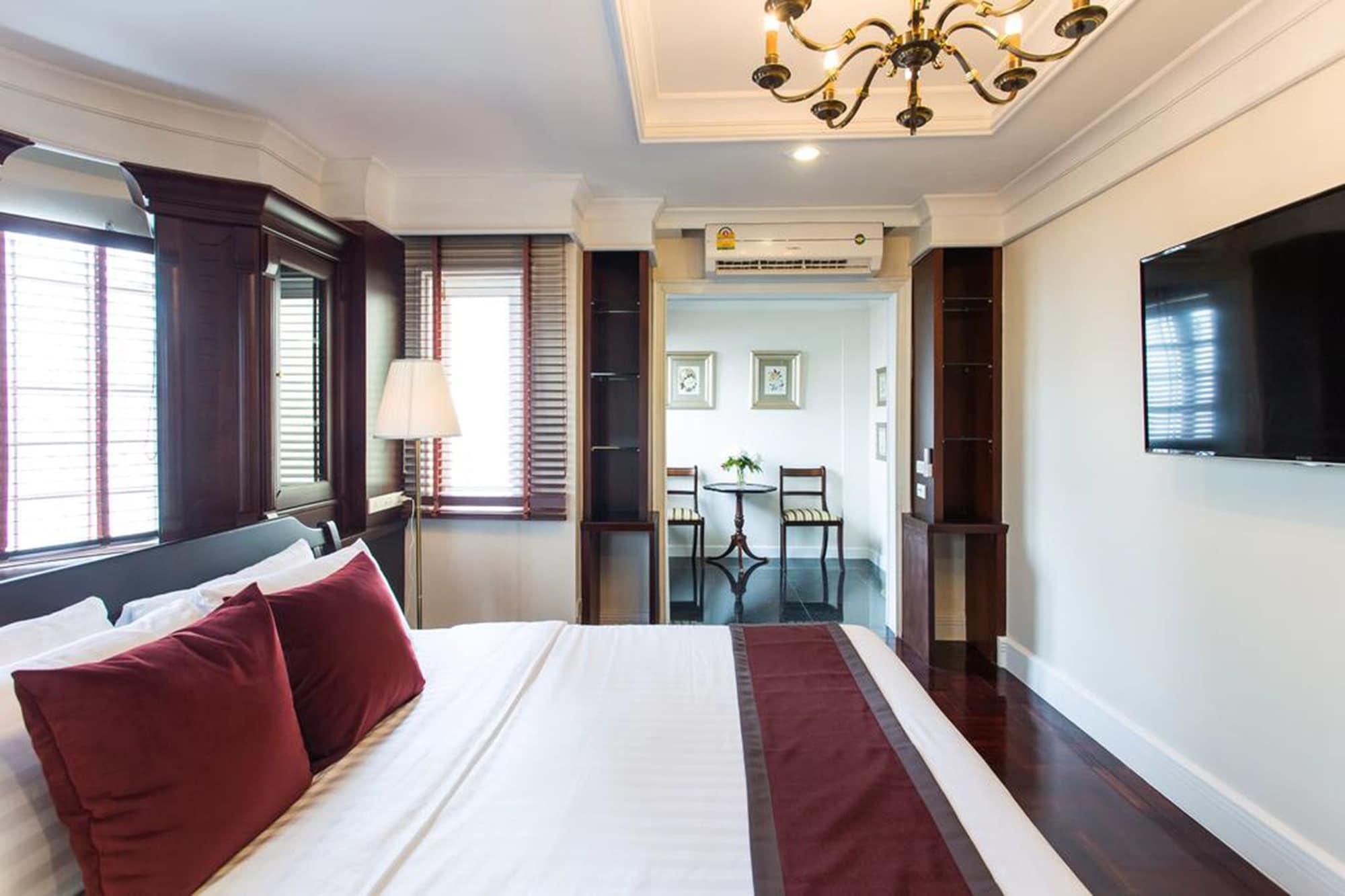 The Ritz Aree