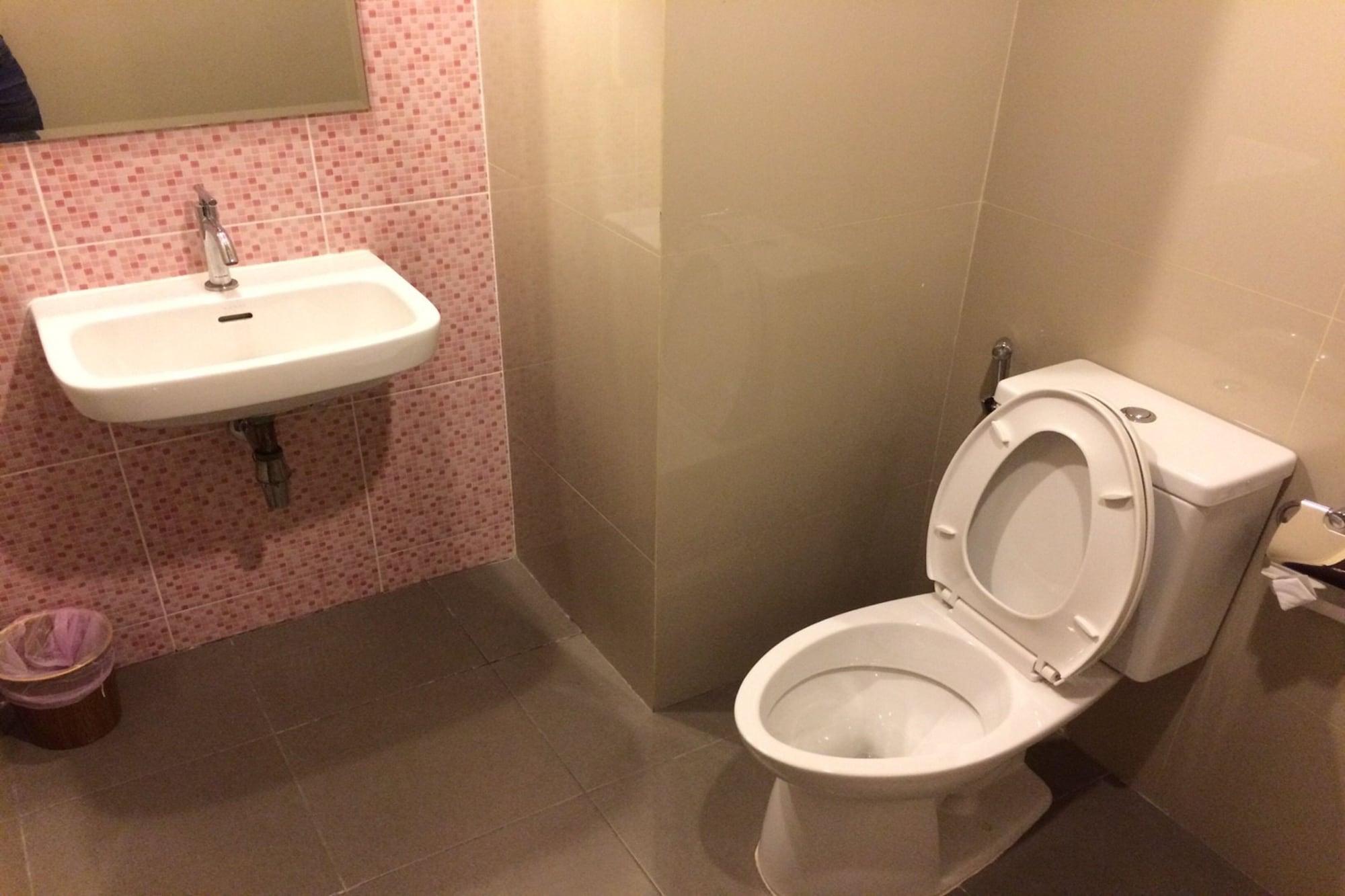 @love Place Hotel 3*