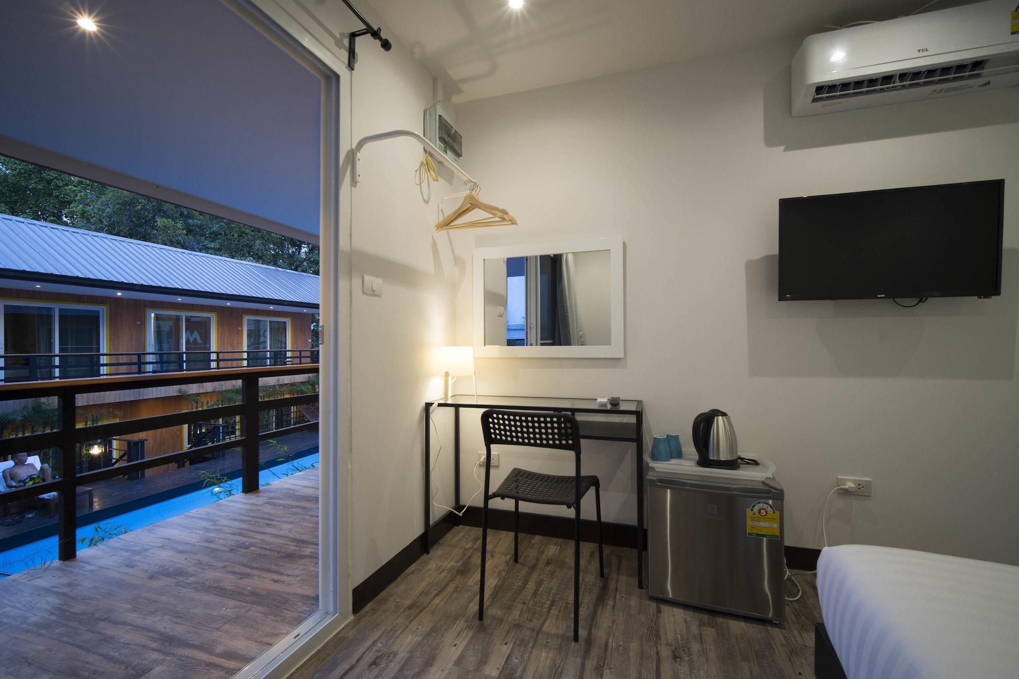 Resort M - Mrt Huai Khwang Bangkok