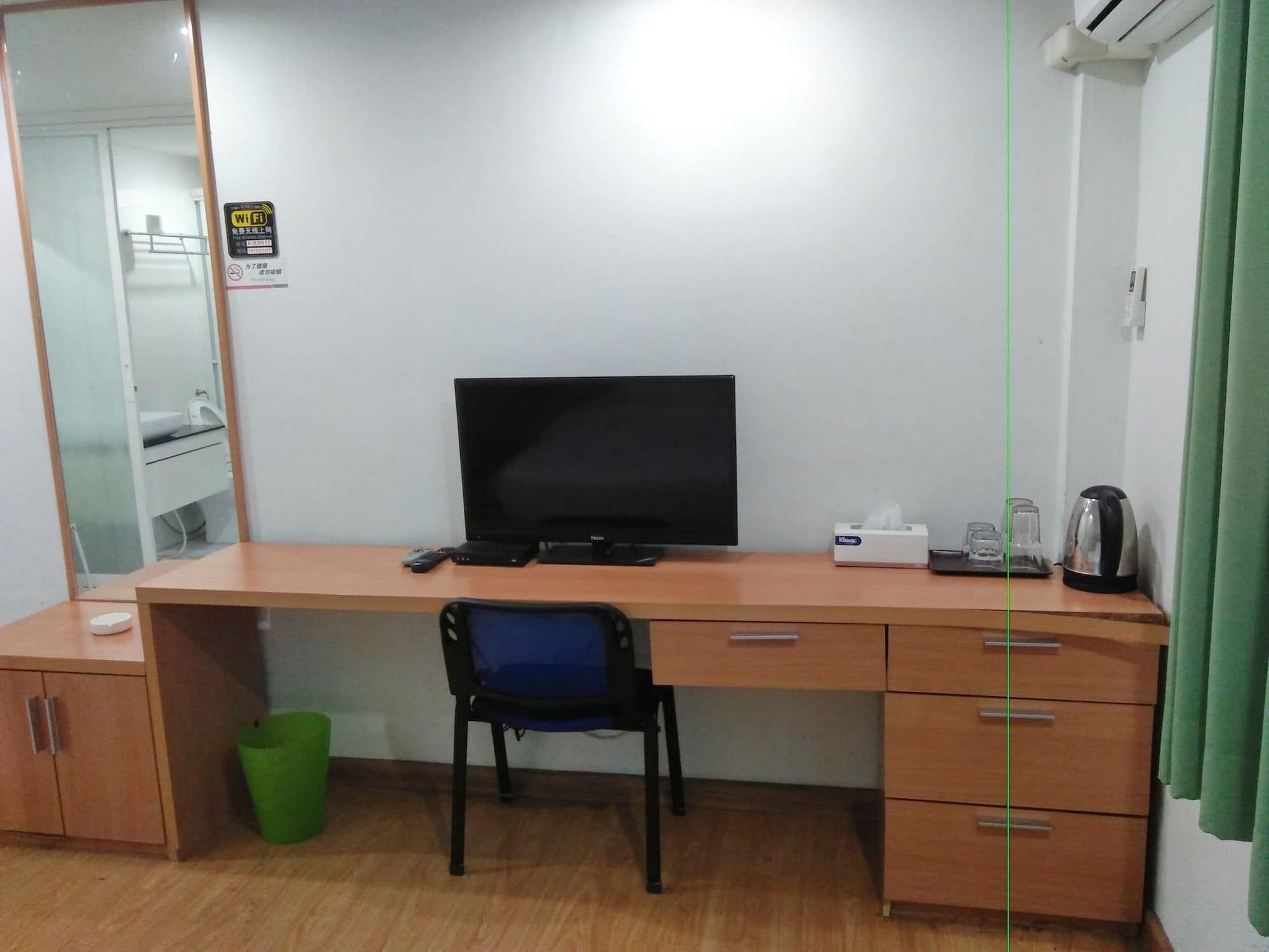 Resort M - Mrt Huai Khwang Bangkok