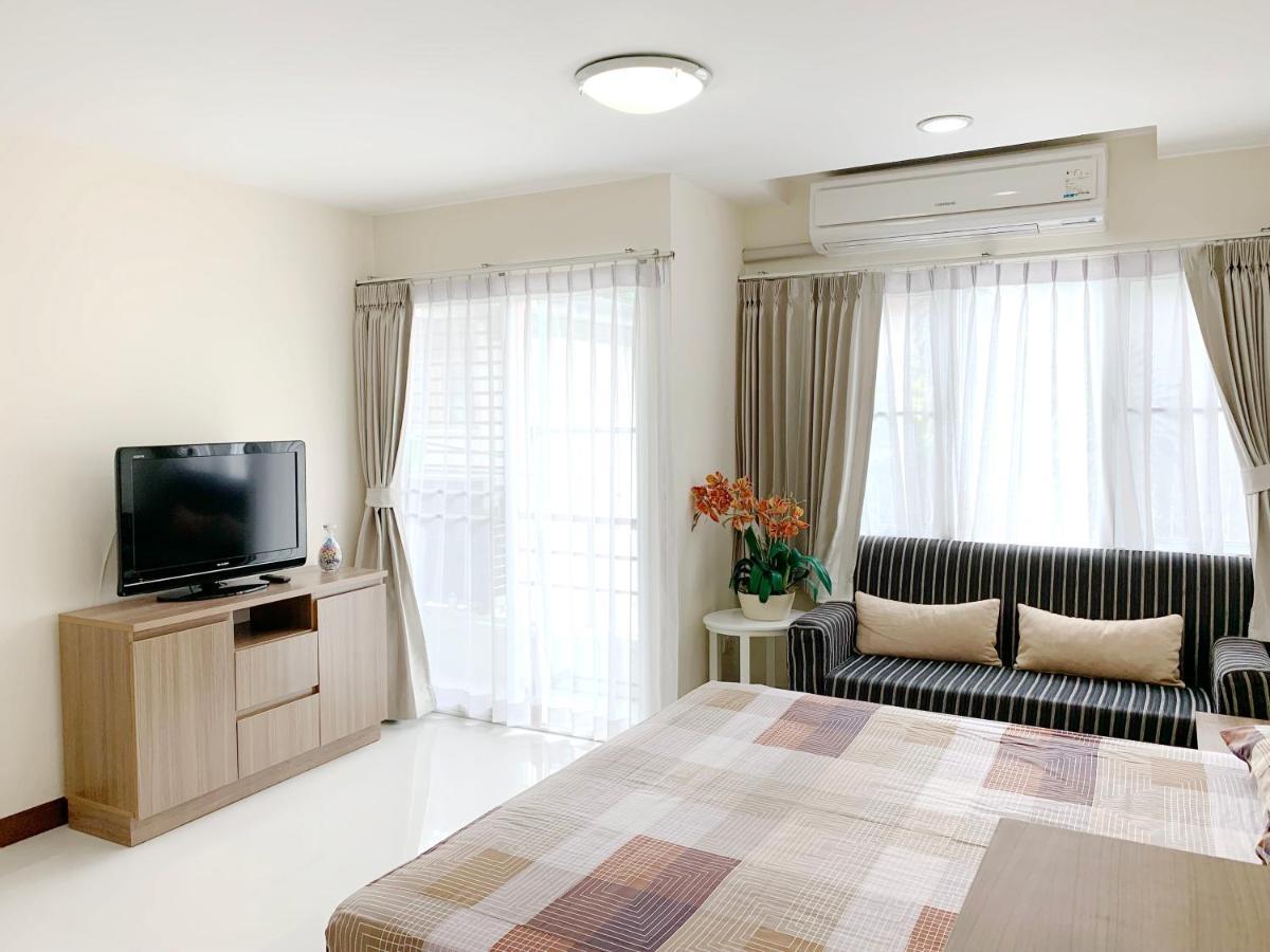 Apartment Charming Resident Near Bts Ekkamai Station