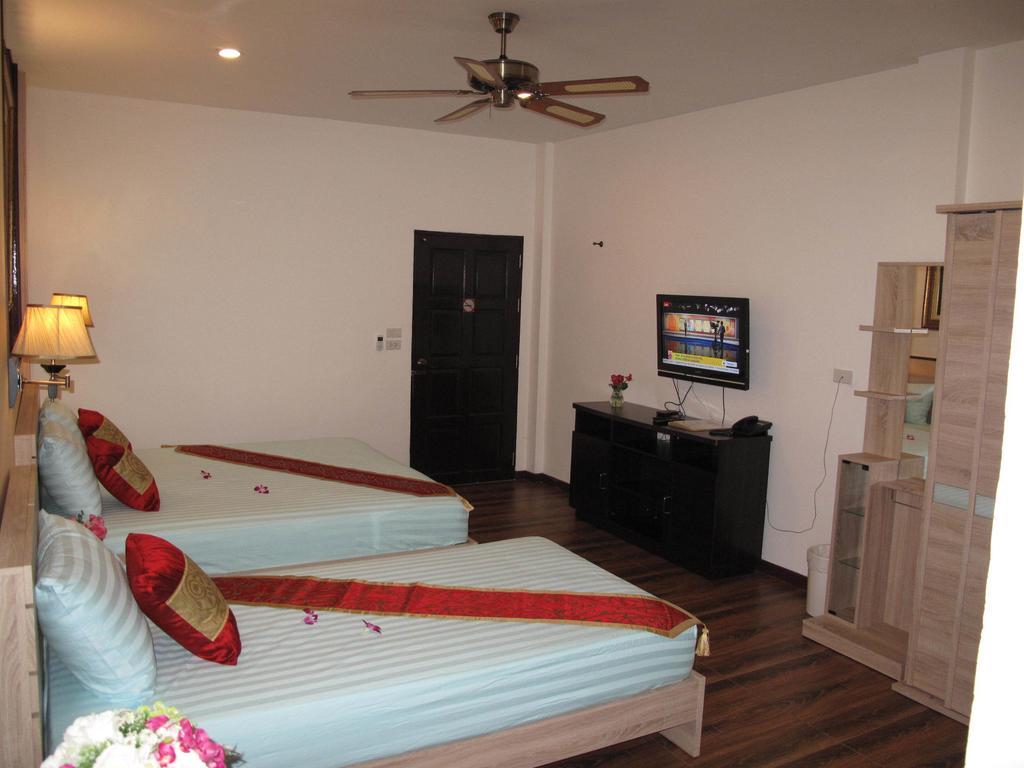 Qg Hotel 2*
