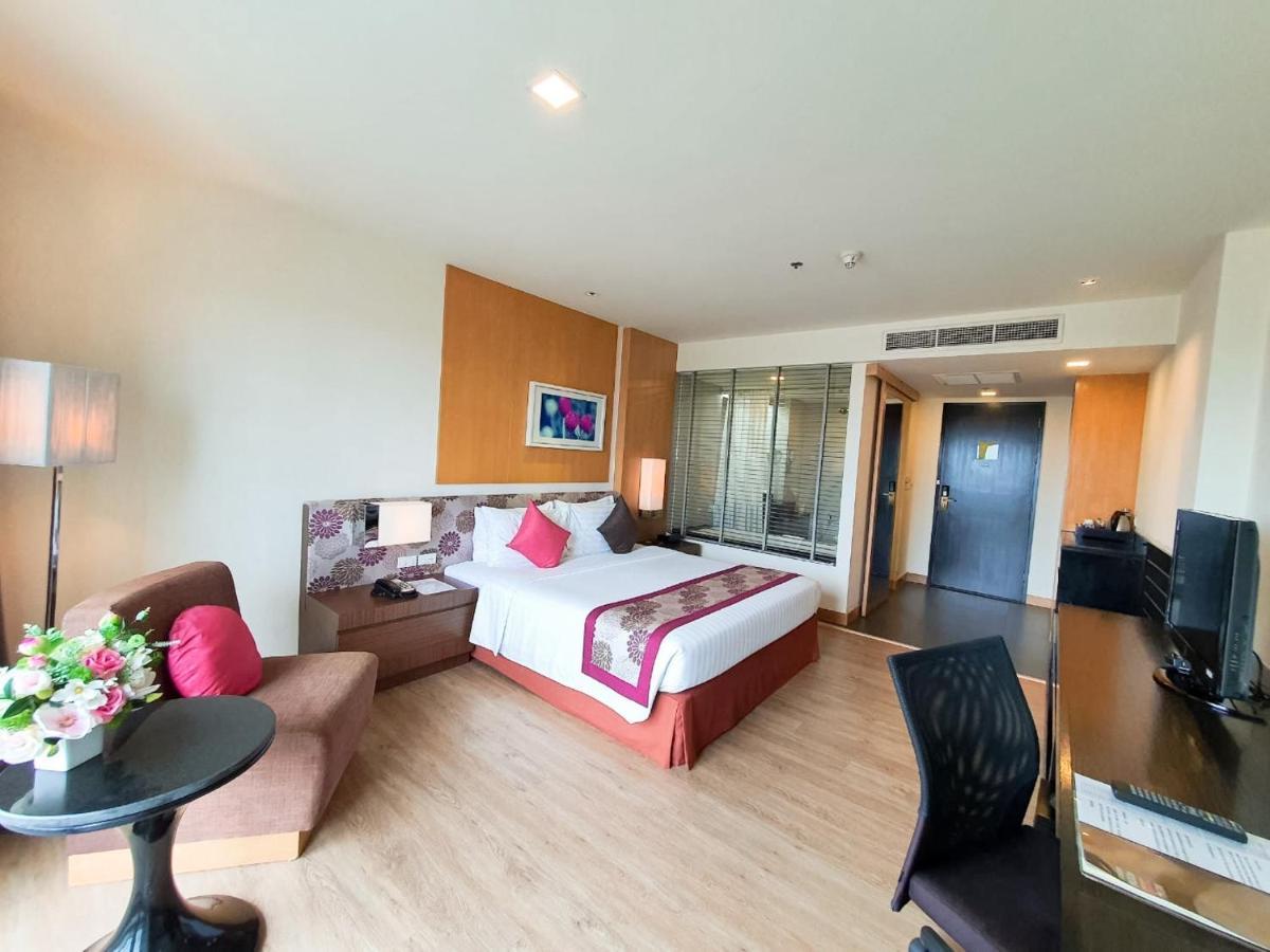 Amaranth Suvarnabhumi 5*