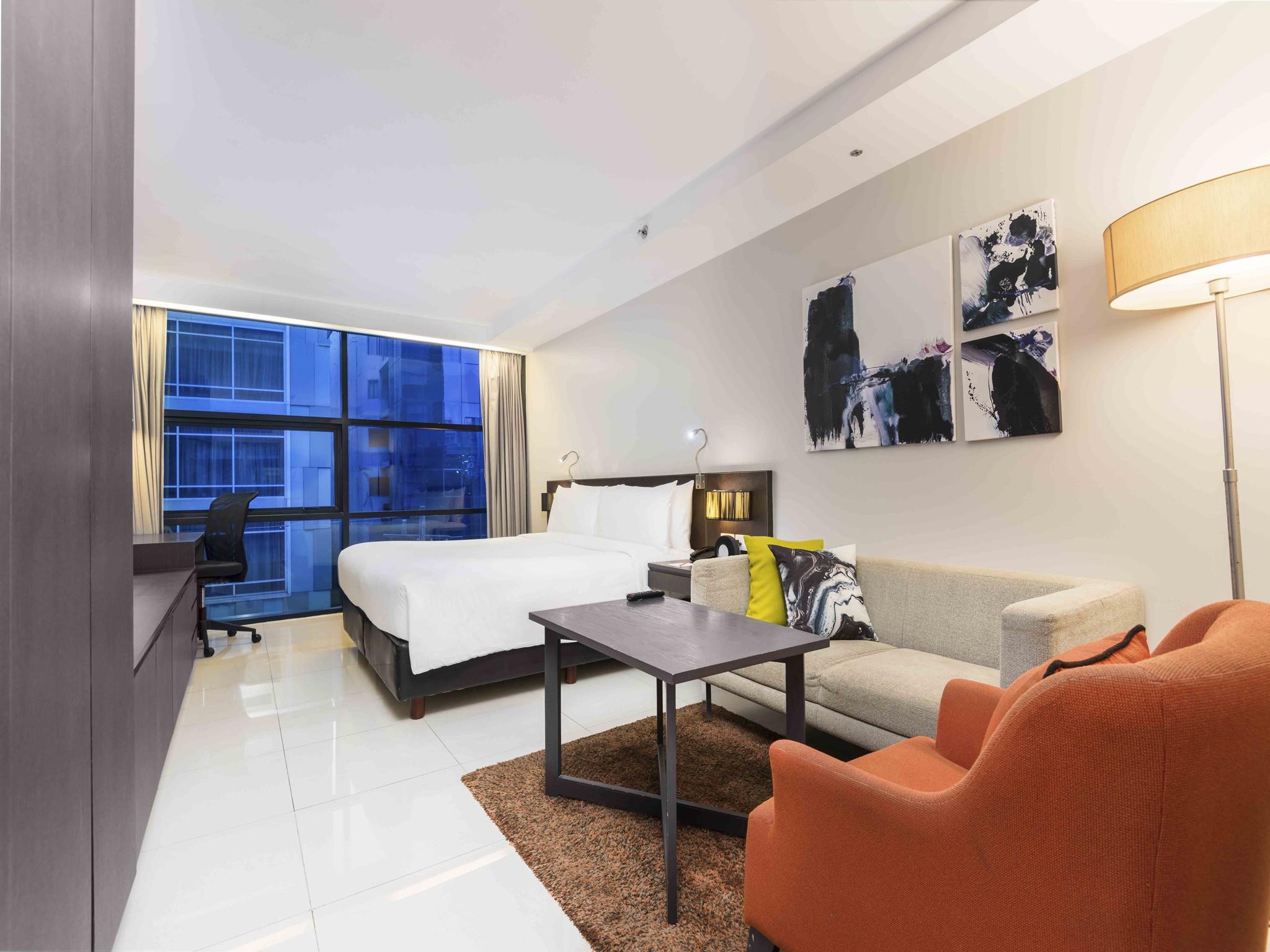 Maitria Sukhumvit 18 - A Chatrium Collection