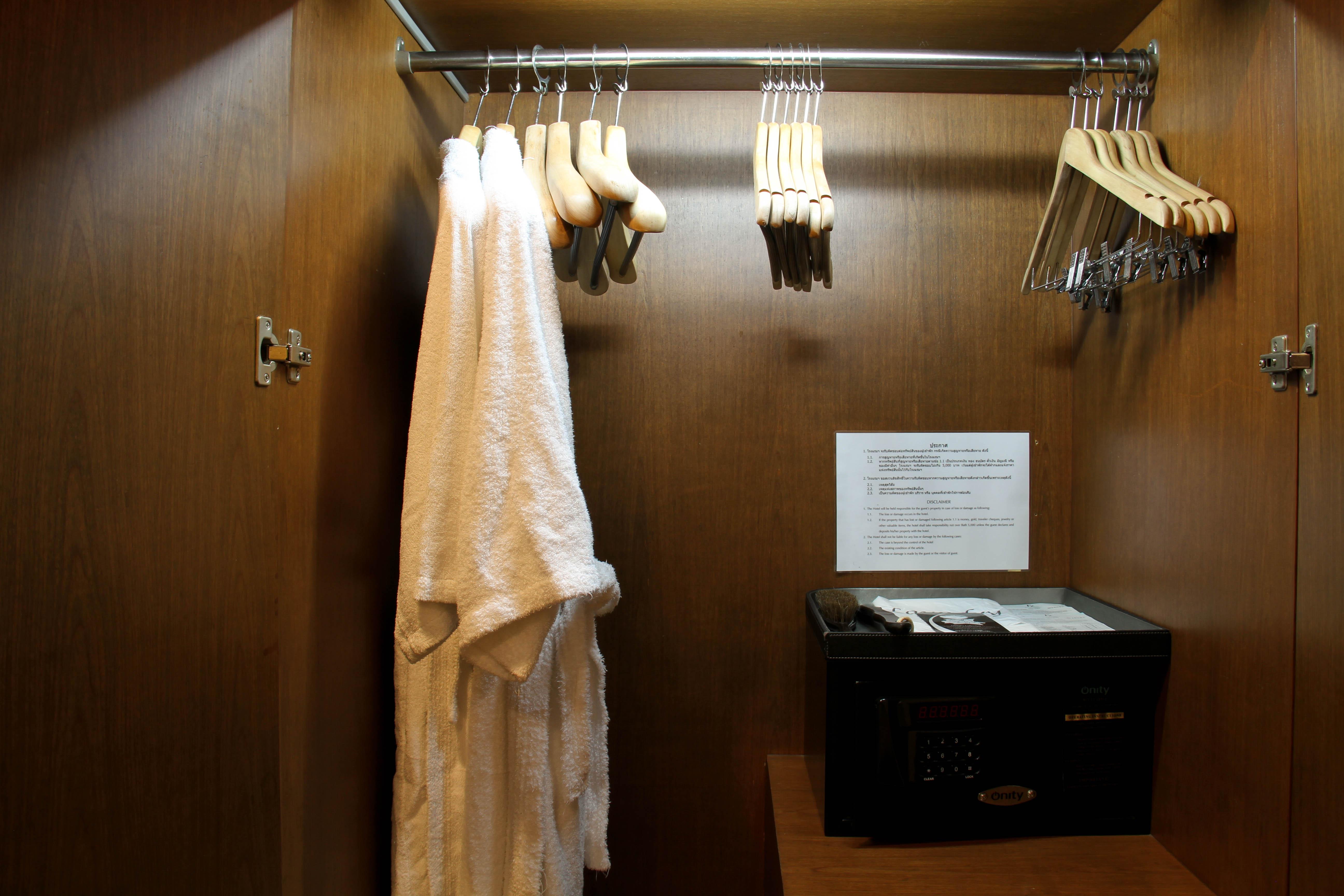 Furamaxclusive Sathorn, 4*
