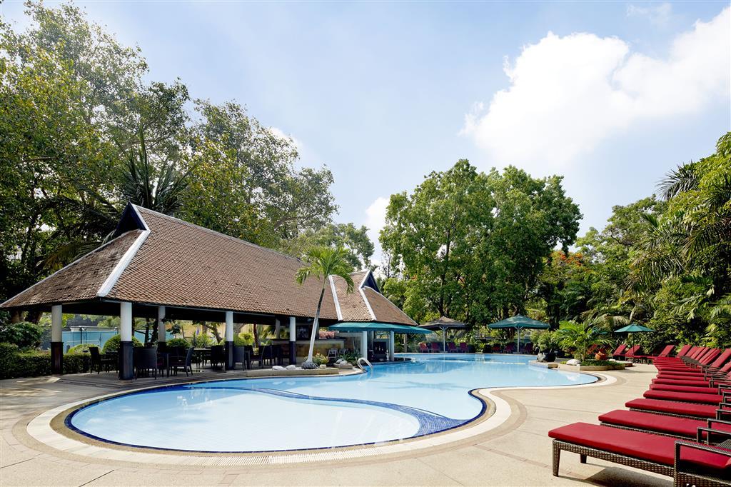 Royal Orchid Sheraton Riverside Hotel