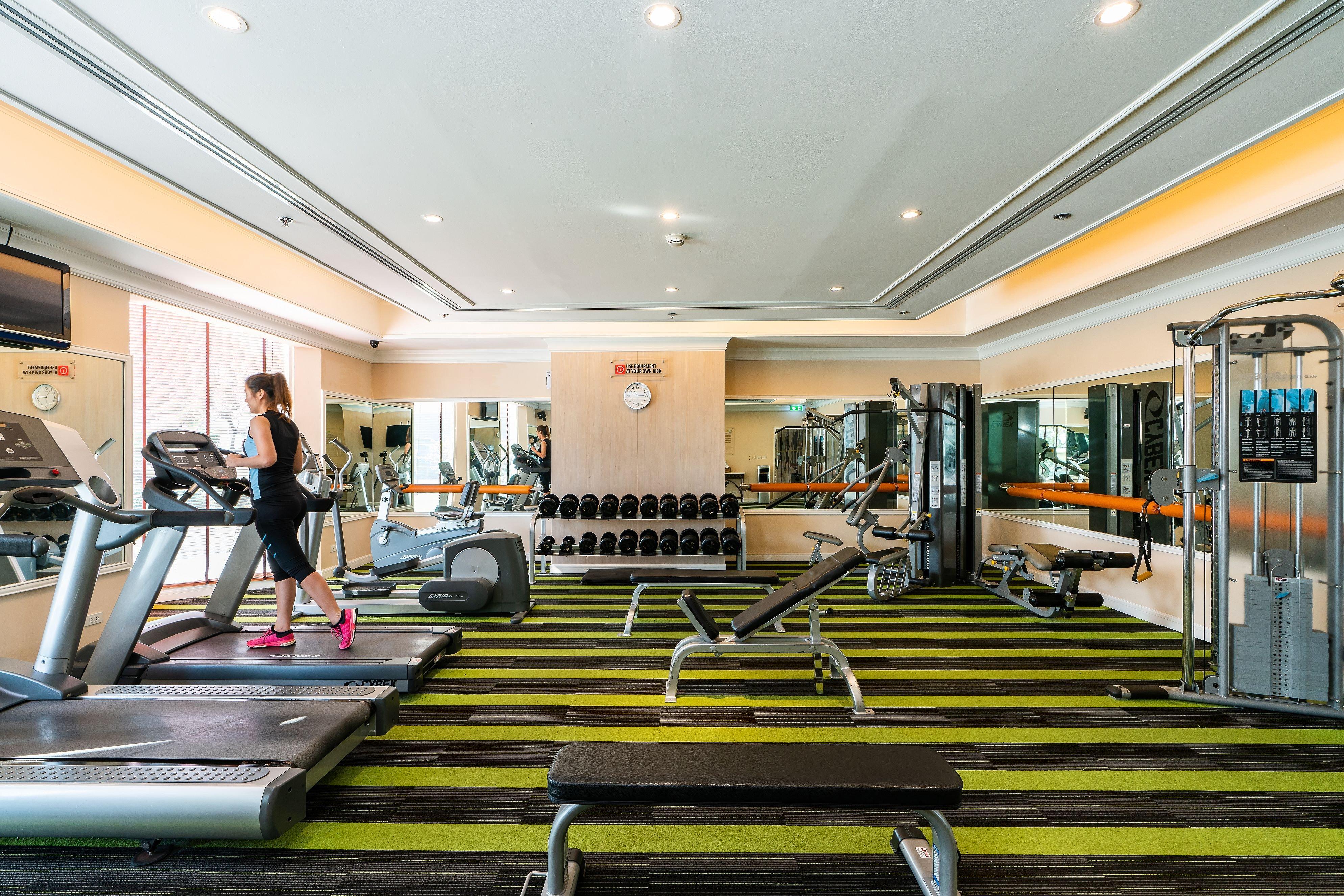 Holiday Silom By Ihg 4*