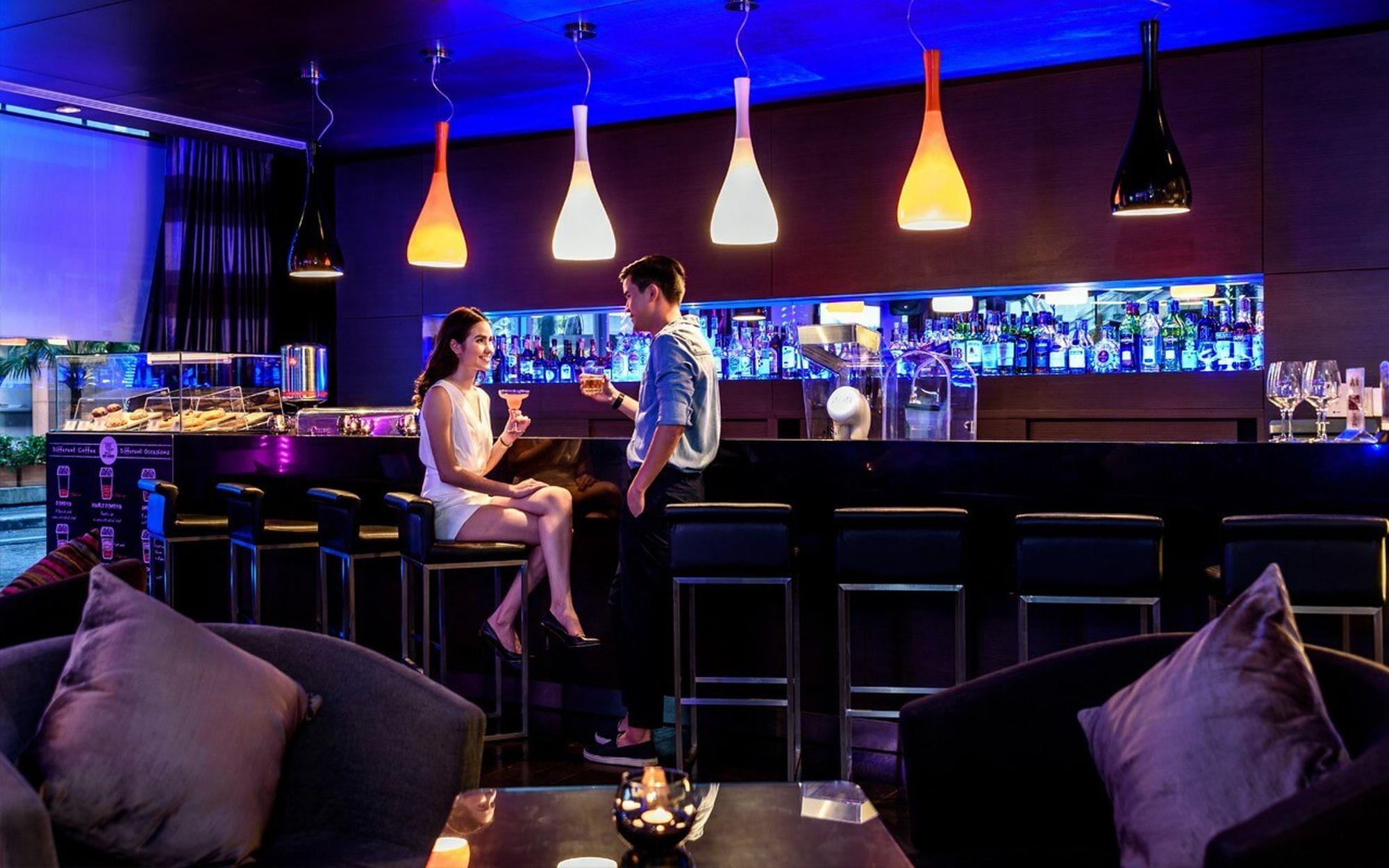Novotel Ploenchit Sukhumvit - Sha Extra Hotel 4*